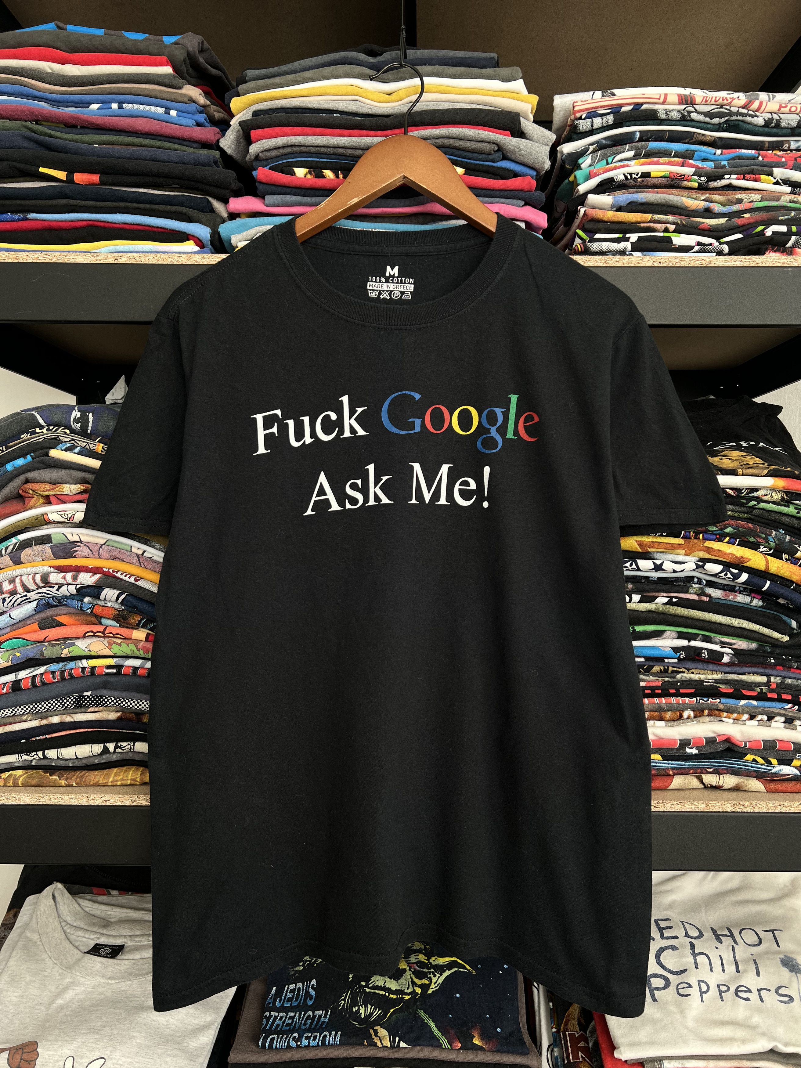 Vintage Vintage 2000s Fuck Google Ask Me! Humor Black T-shirt Size US M / EU 48-50 / 2 - 1 Thumbnail
