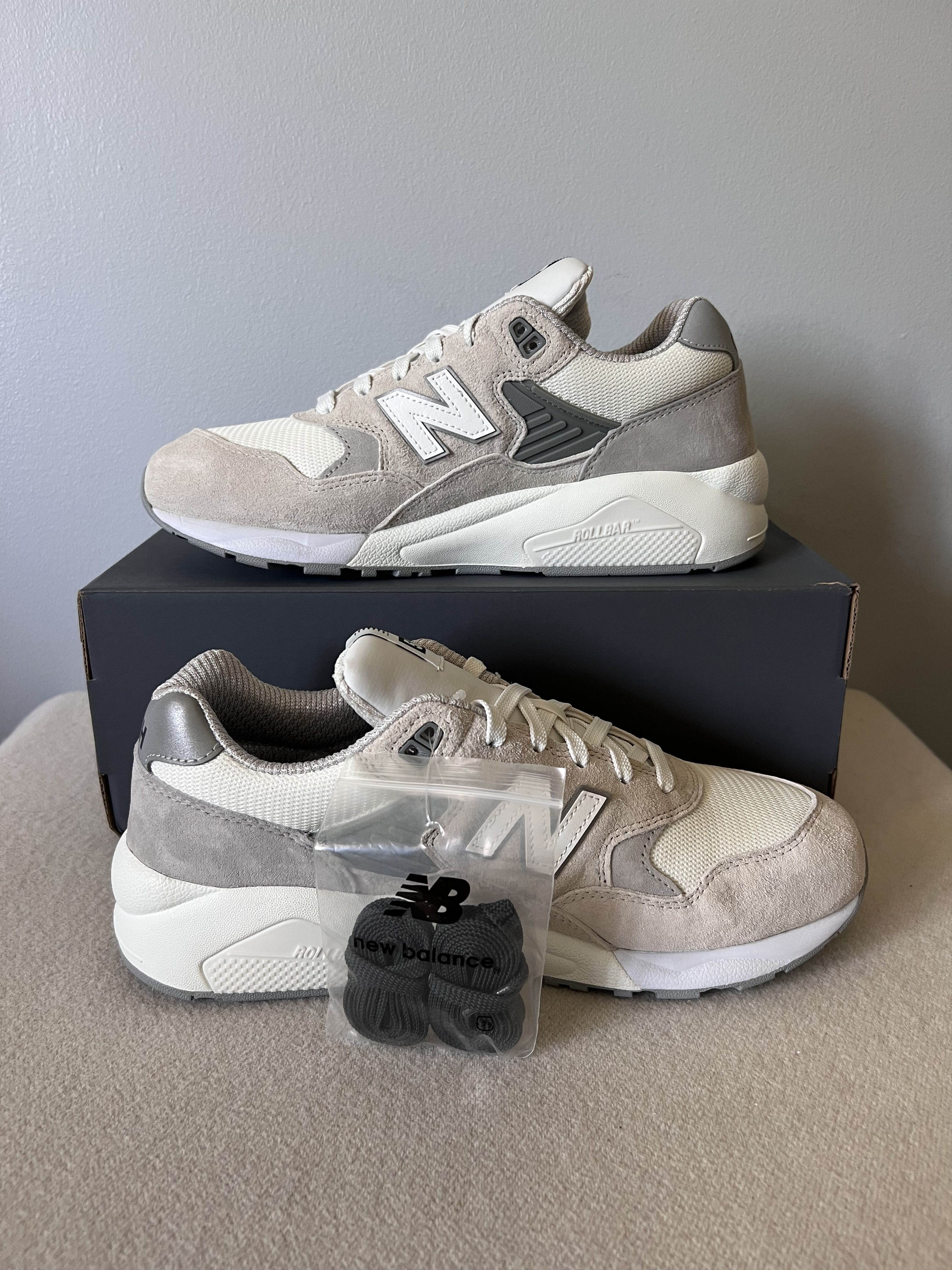 Comme des Garcons × New Balance Comme des Garcons New Balance 580 Sneakers in White Size US 10 / EU 43 - 3 Thumbnail