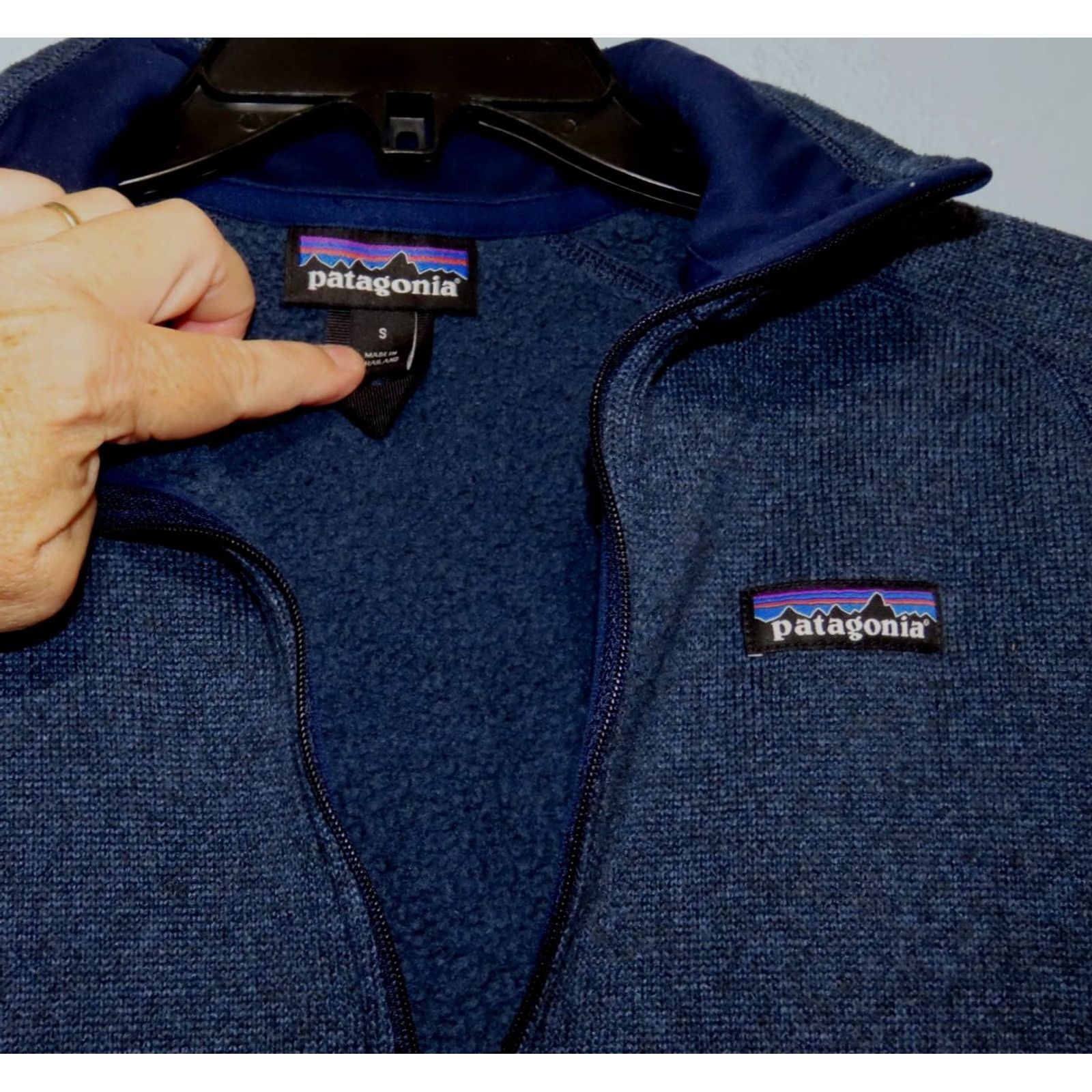 Patagonia VINTAGE Patagonia Women's Jacket Regular S 1/4 Zip Better Sweater Navy Blue Small 19" Pit to Pit Size S / US 4 / IT 40 - 4 Thumbnail