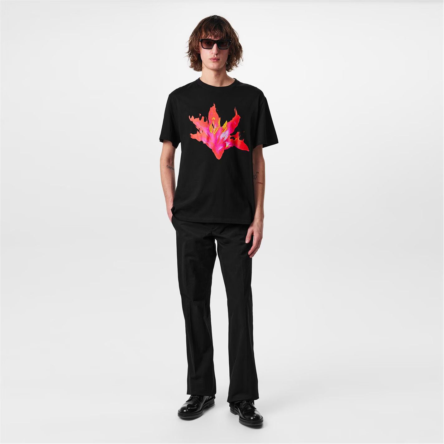 Alexander McQueen o1g2r1mq0326 Lily T-Shirt in Black Size US M / EU 48-50 / 2 - 4 Thumbnail