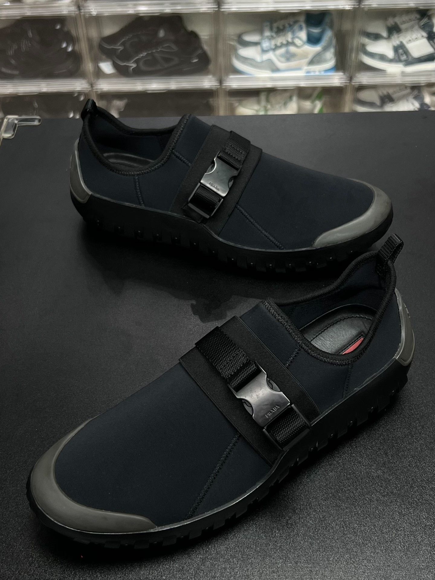 Prada Prada Casual Lowtop Sneakers 8.5 Men Size US 8.5 / EU 41-42 - 1 Thumbnail