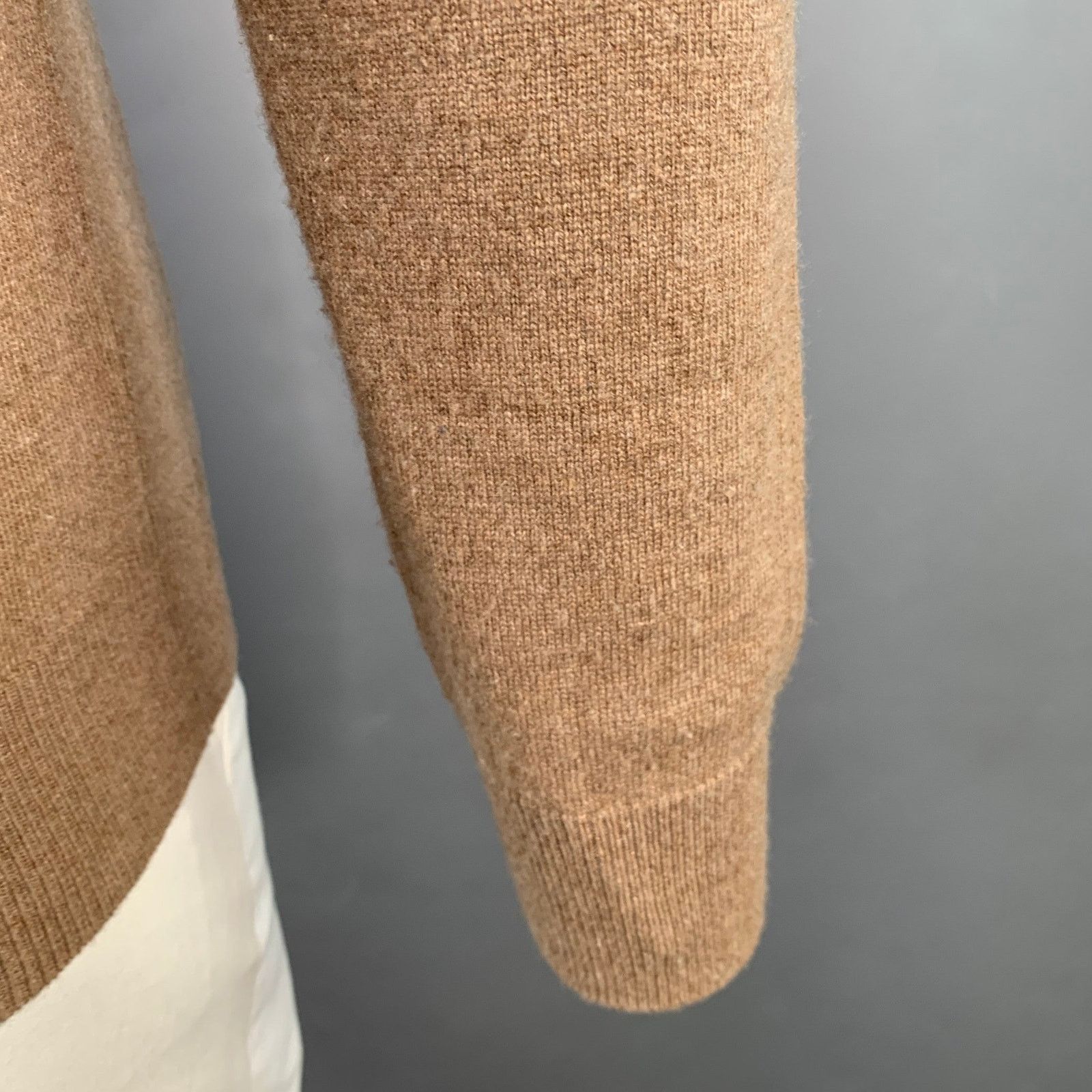 Maison Margiela MAISON MARTIN MARGIELA Camel Cashmere V-Neck Pullover Size US L / EU 52-54 / 3 - 6 Thumbnail