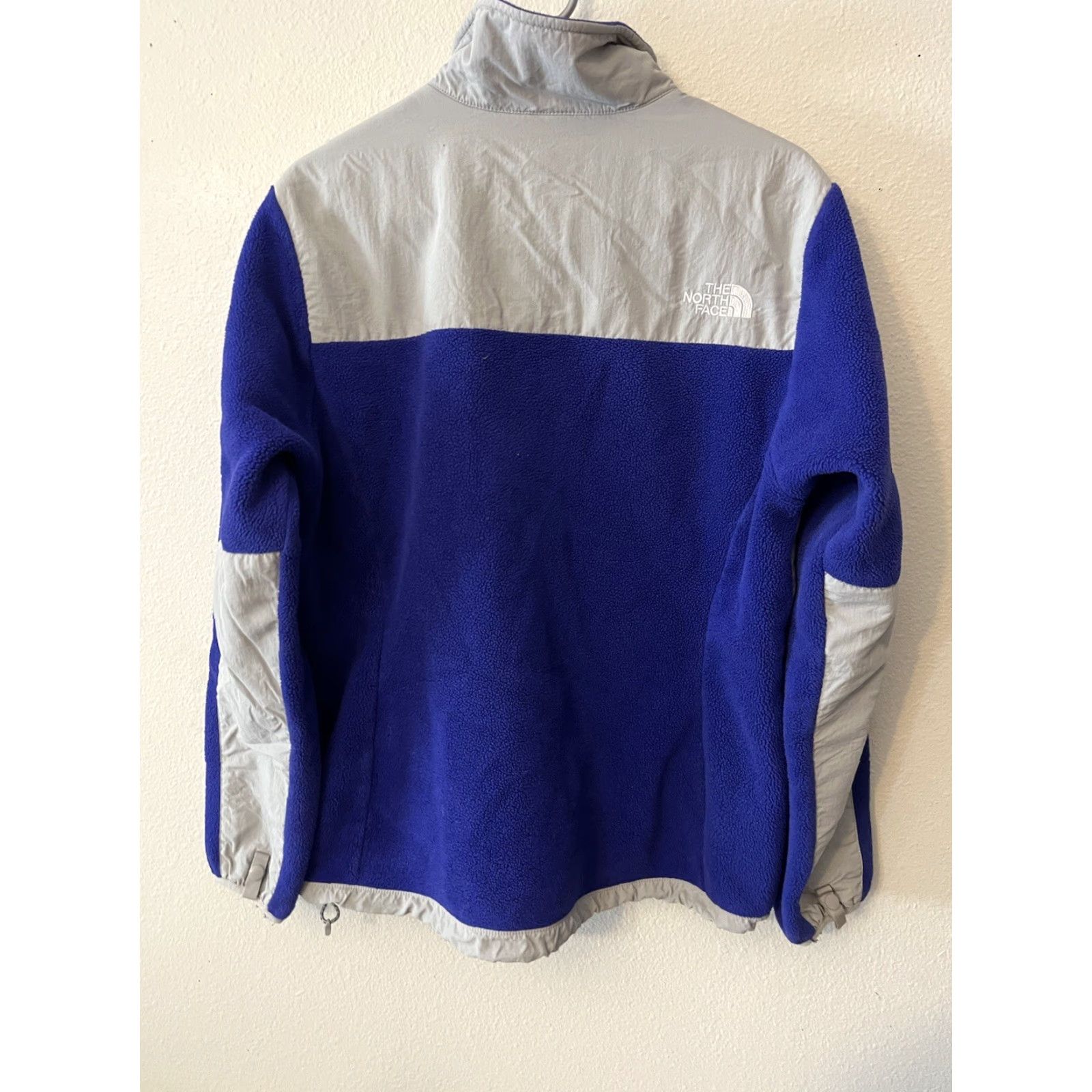 The North Face The North Face Women's Fleece Full Zip Jacket L Blue Solid All Seasons Zip Pockets Winter Fall Spring Mens Womens Boys Girls Size L / US 10 / IT 46 - 2 Thumbnail
