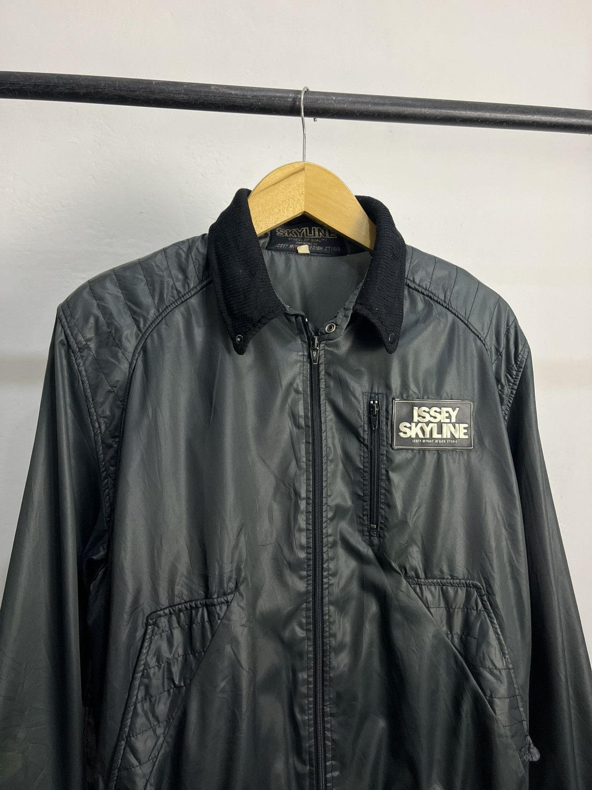 Issey Miyake 80’s Issey Miyake X nissan “ Skyline “ Bomber Jacket Size US L / EU 52-54 / 3 - 2 Thumbnail
