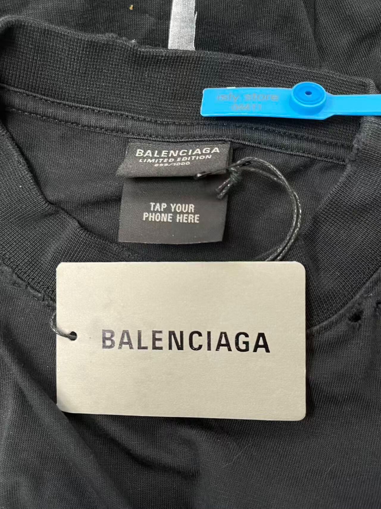 Balenciaga black short sleeve knit t-shirt with graphic Size US M / EU 48-50 / 2 - 5 Thumbnail