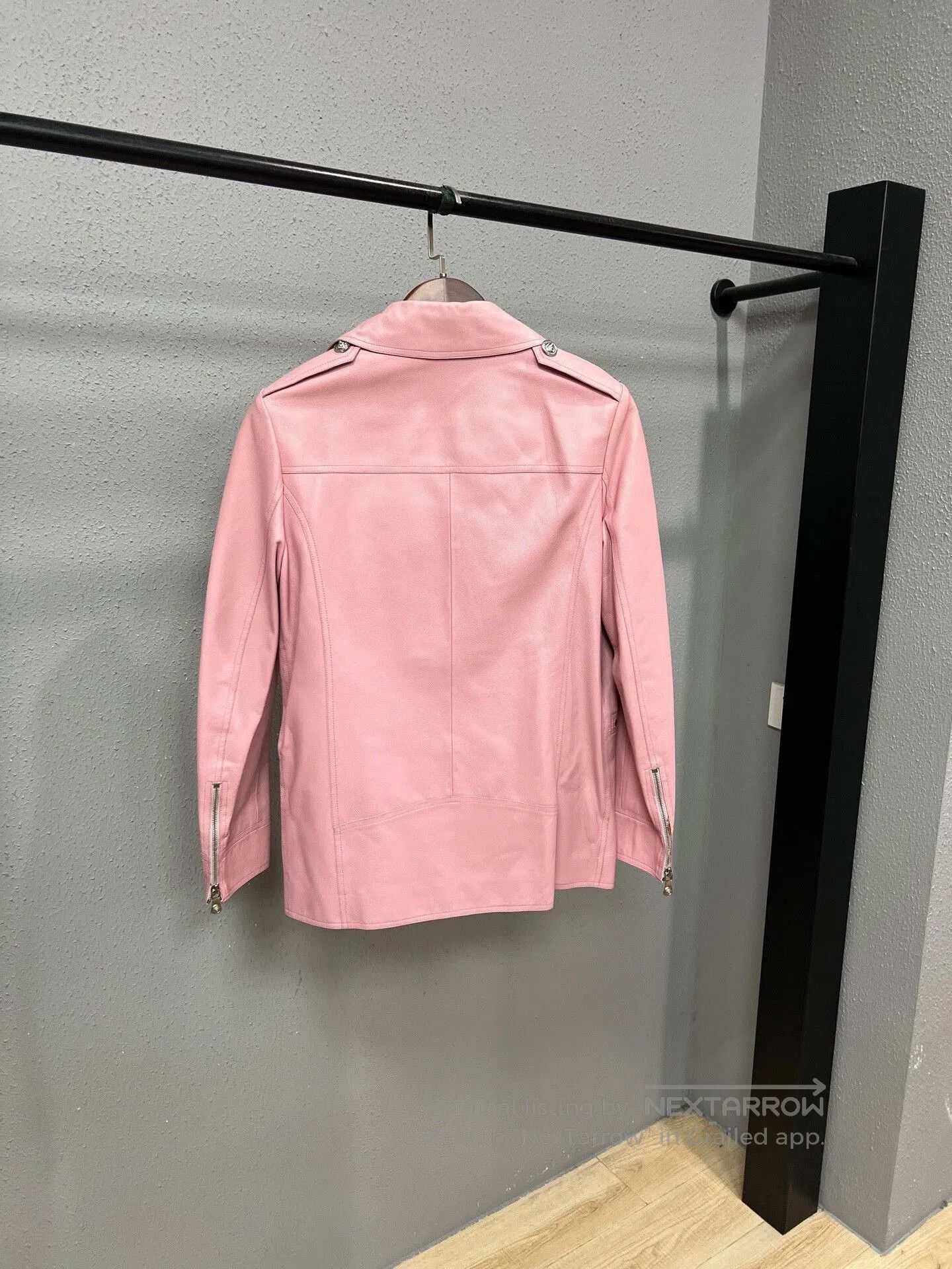 Versace pink leather jacket by Versace. Size M / US 6-8 / IT 42-44 - 2 Thumbnail