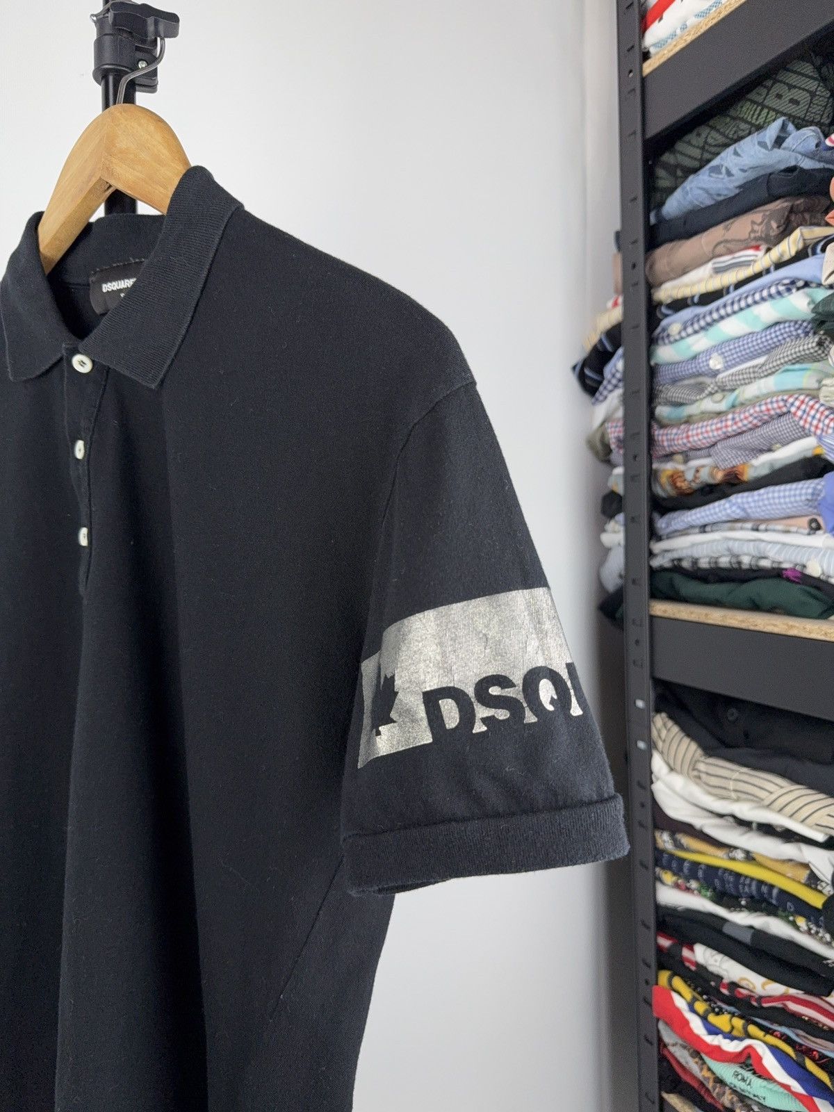 Dsquared2 × Vintage Dsquared2 polo Silver Logo on sleeve streetwear black size S Size US S / EU 44-46 / 1 - 6 Thumbnail