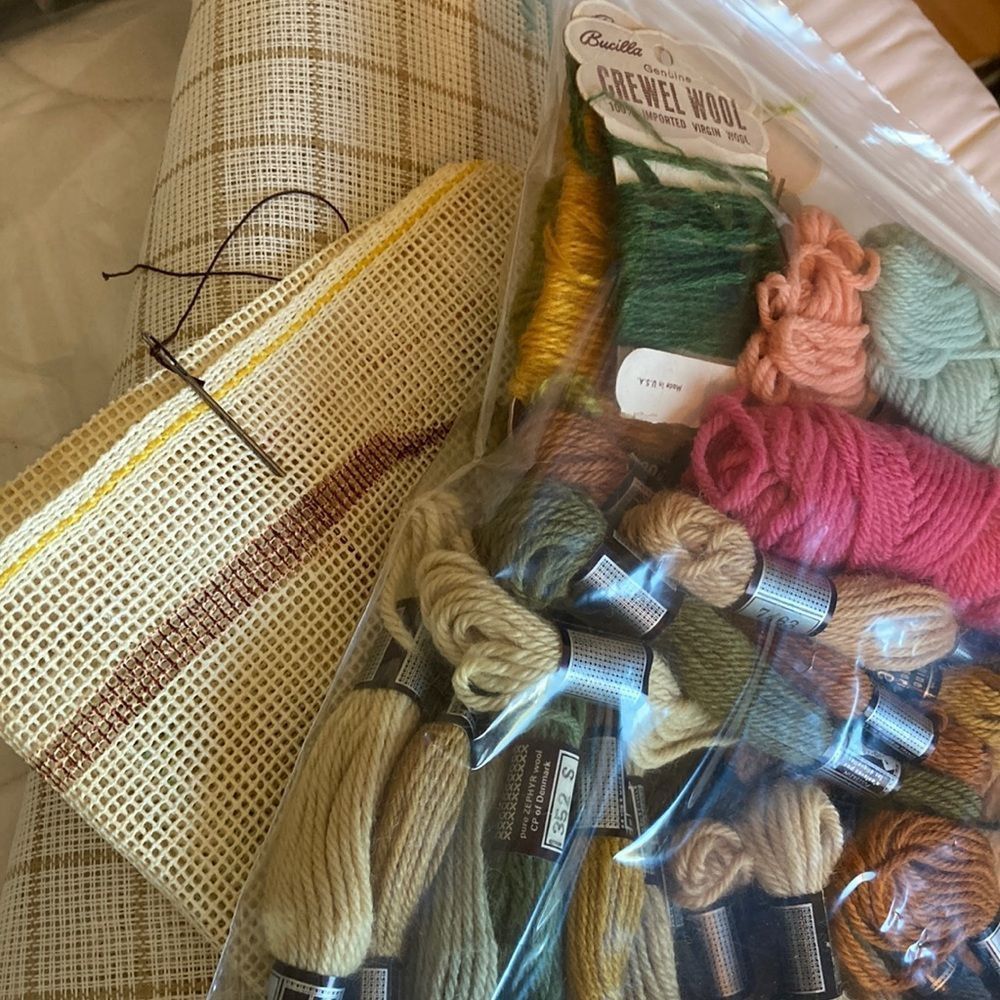 Vintage Tapestry Wool, Book and Template Size ONE SIZE - 1 Thumbnail