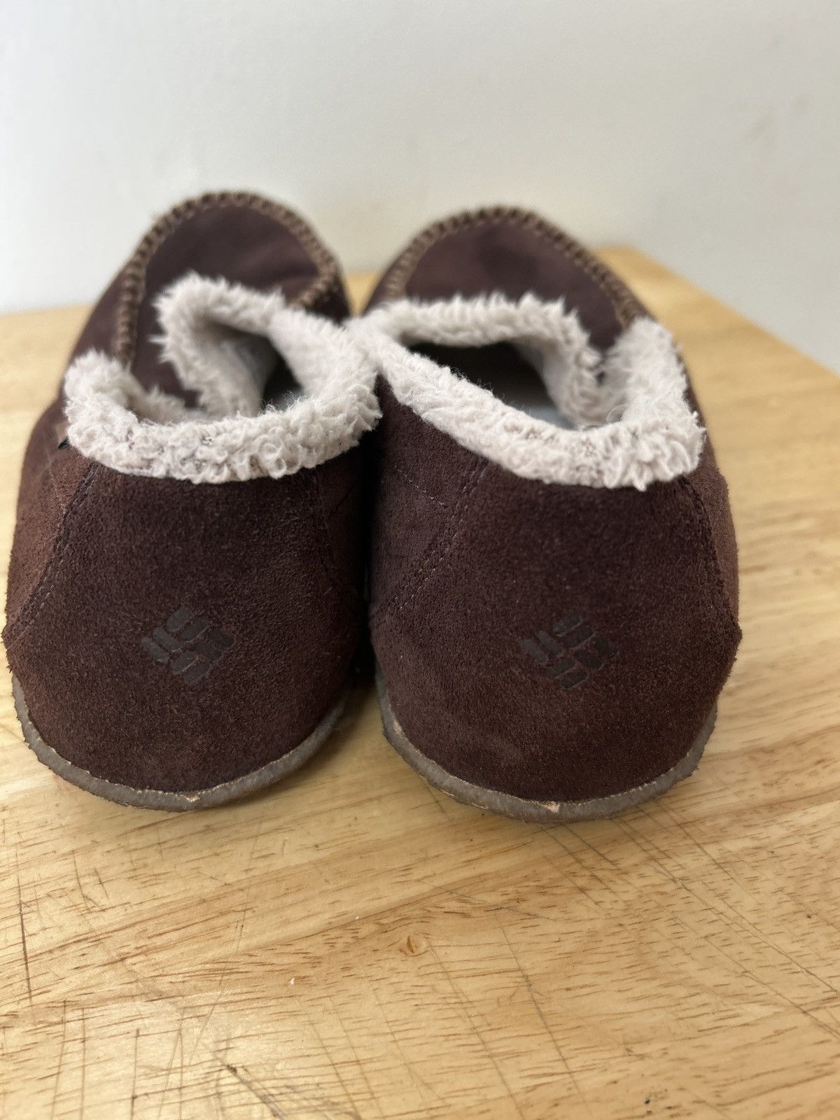 Columbia Men’s Columbia Suede Slip Ons size 10 Size US 10 / EU 43 - 3 Thumbnail