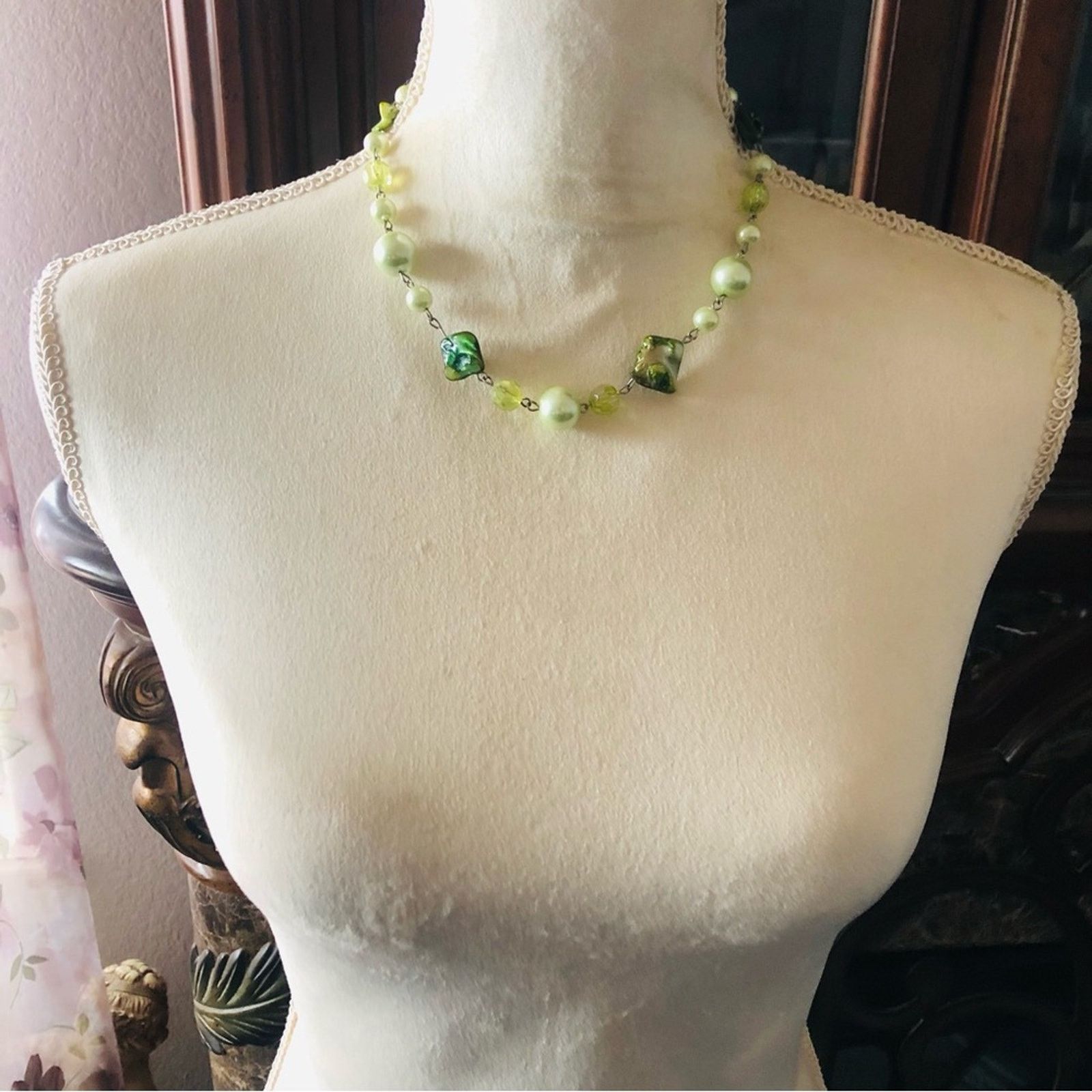 Jewelry Dyed shell pearl faceted bead linked necklace Size ONE SIZE - 4 Thumbnail