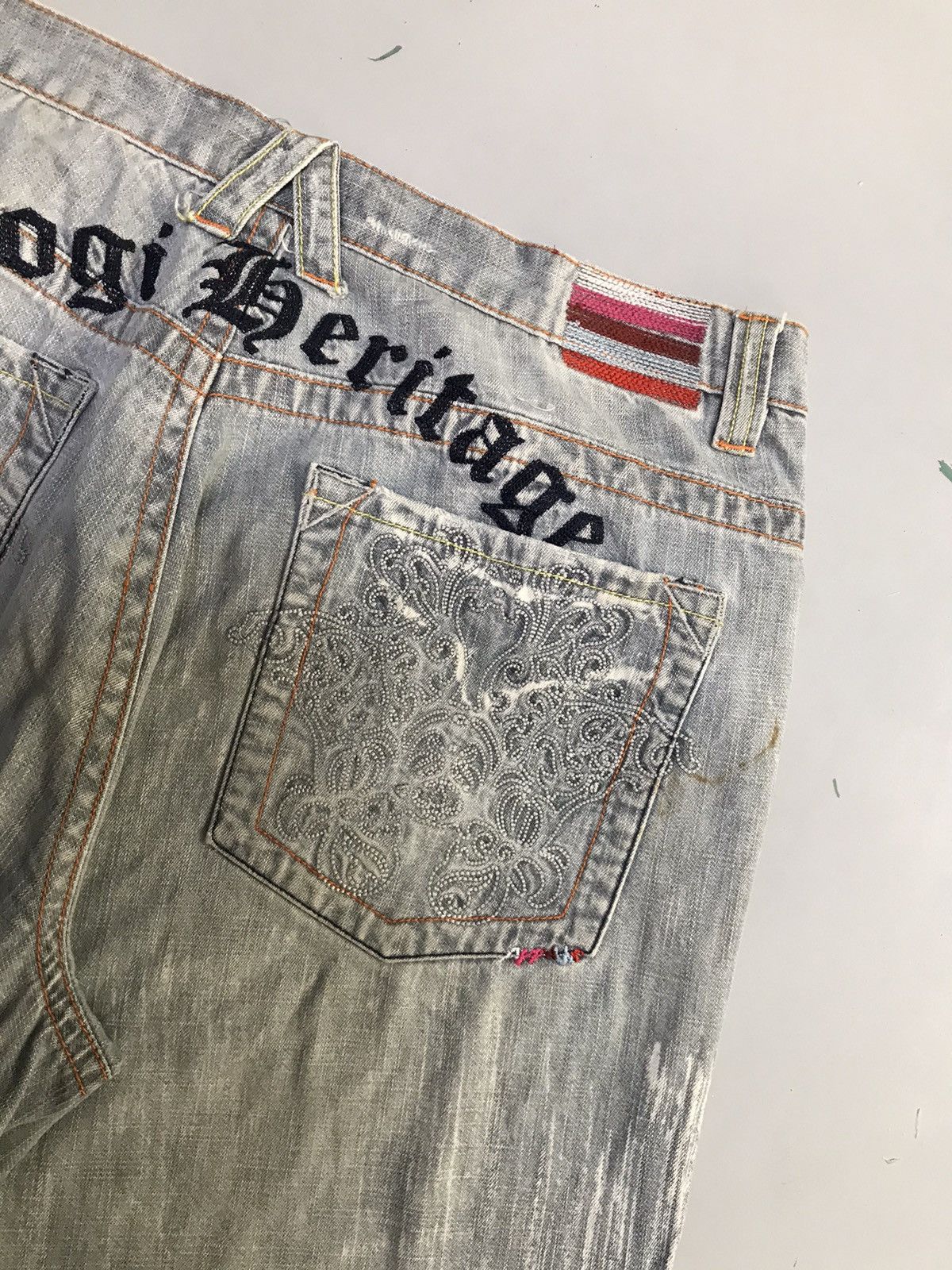 Coogi Vintage Coogi embroidered denim jort Size US 38 / EU 54 - 13 Thumbnail