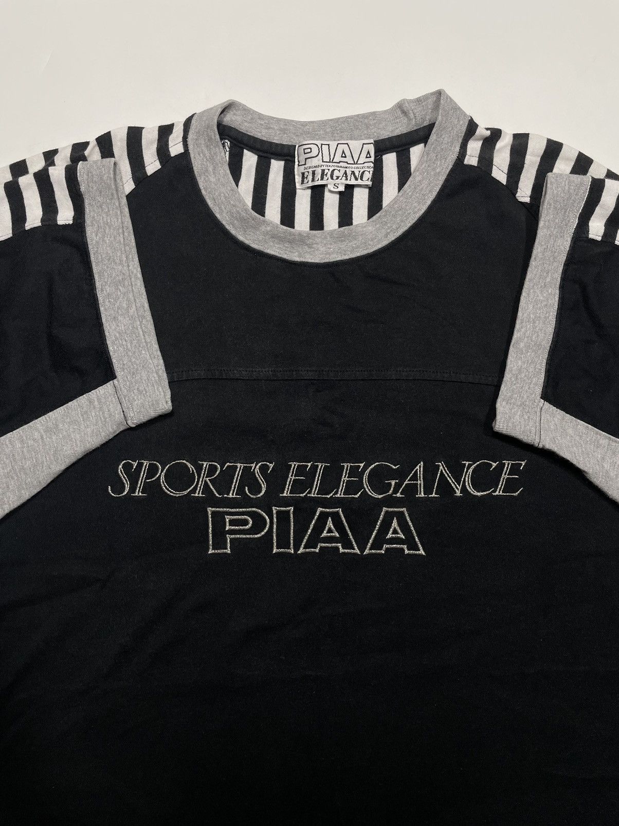 Formula 1 × Vintage Vintage 90s PIAA racing sports elegance formula one race Size US S / EU 44-46 / 1 - 2 Thumbnail
