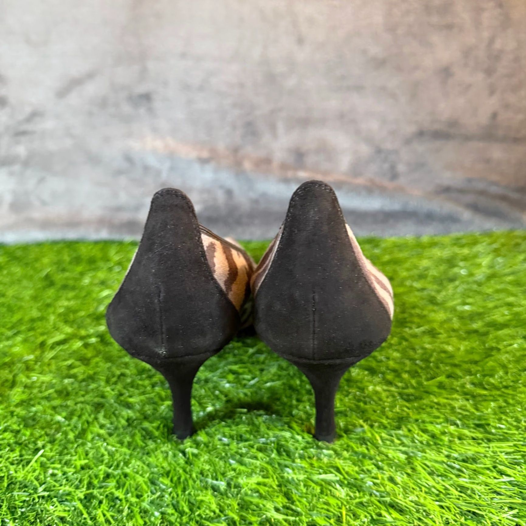 Donald Pliner Donald J Pliner Rena Zebra Pumps Womens 7M Pump Pointed Toe Kitten Heel Suede Grey Black Zebra Print Italy Contemporary Women’s Shoes Size US 7 / IT 37 - 7 Thumbnail