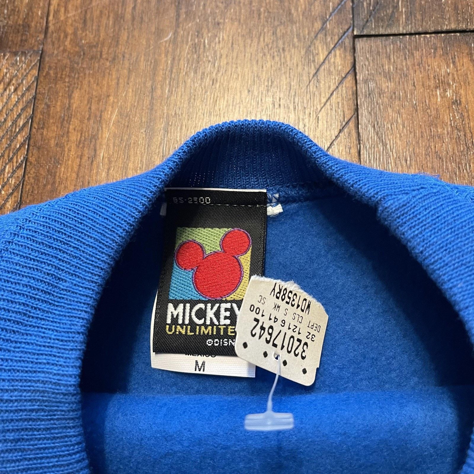 Disney Vtg Mickey Unlimited Sweatshirt M Crewneck Disney Pullover Size US M / EU 48-50 / 2 - 5 Thumbnail