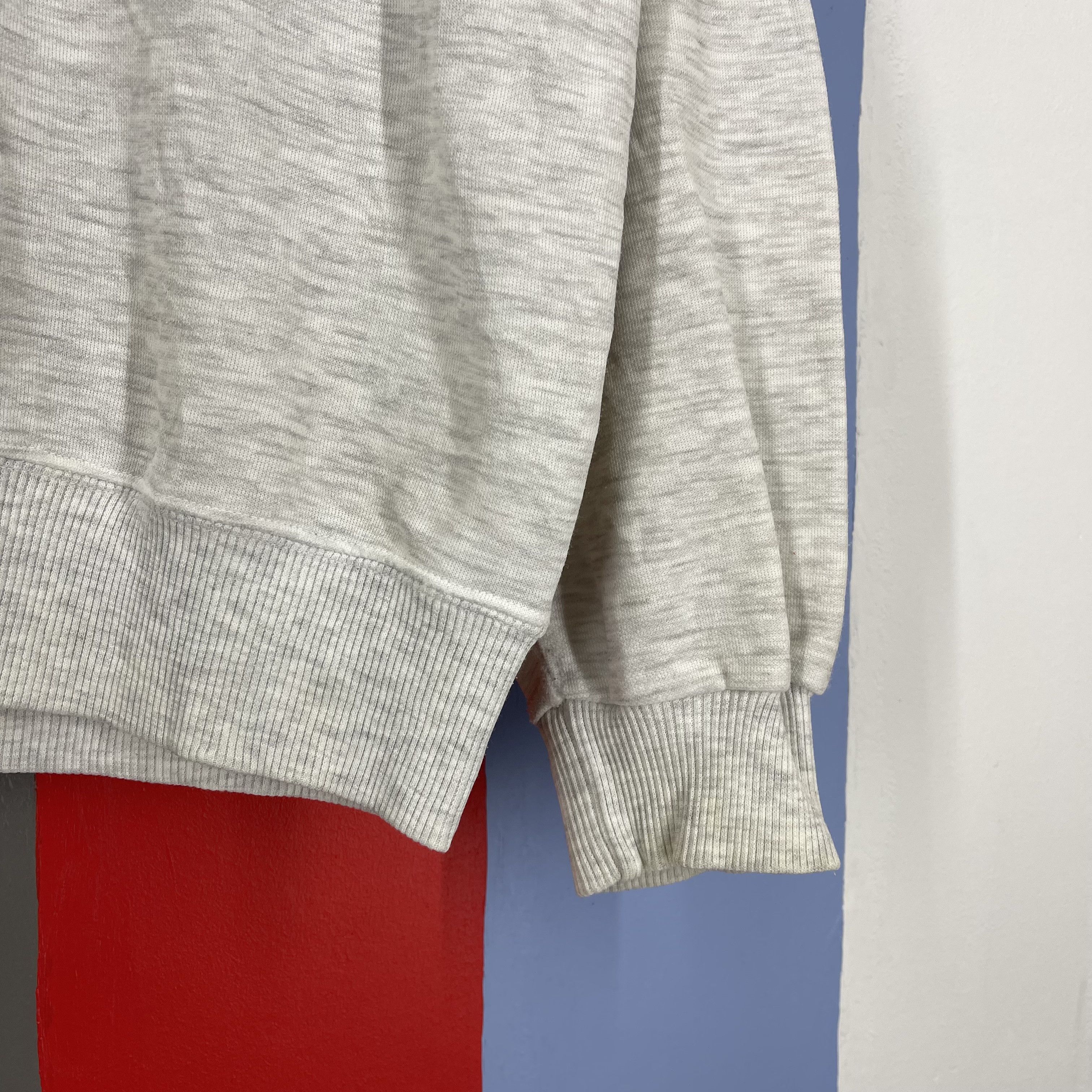 Gianni Valentino Vintage GIANNI VALENTINO Crew Neck Sweatshirt #1325/AT Size US M / EU 48-50 / 2 - 4 Thumbnail
