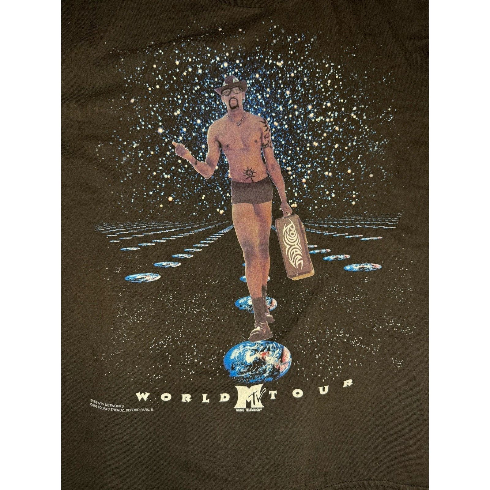Mtv Dennis Rodman MTV World Tour Todays Trendz T-Shirt Medium Size US M / EU 48-50 / 2 - 14 Thumbnail