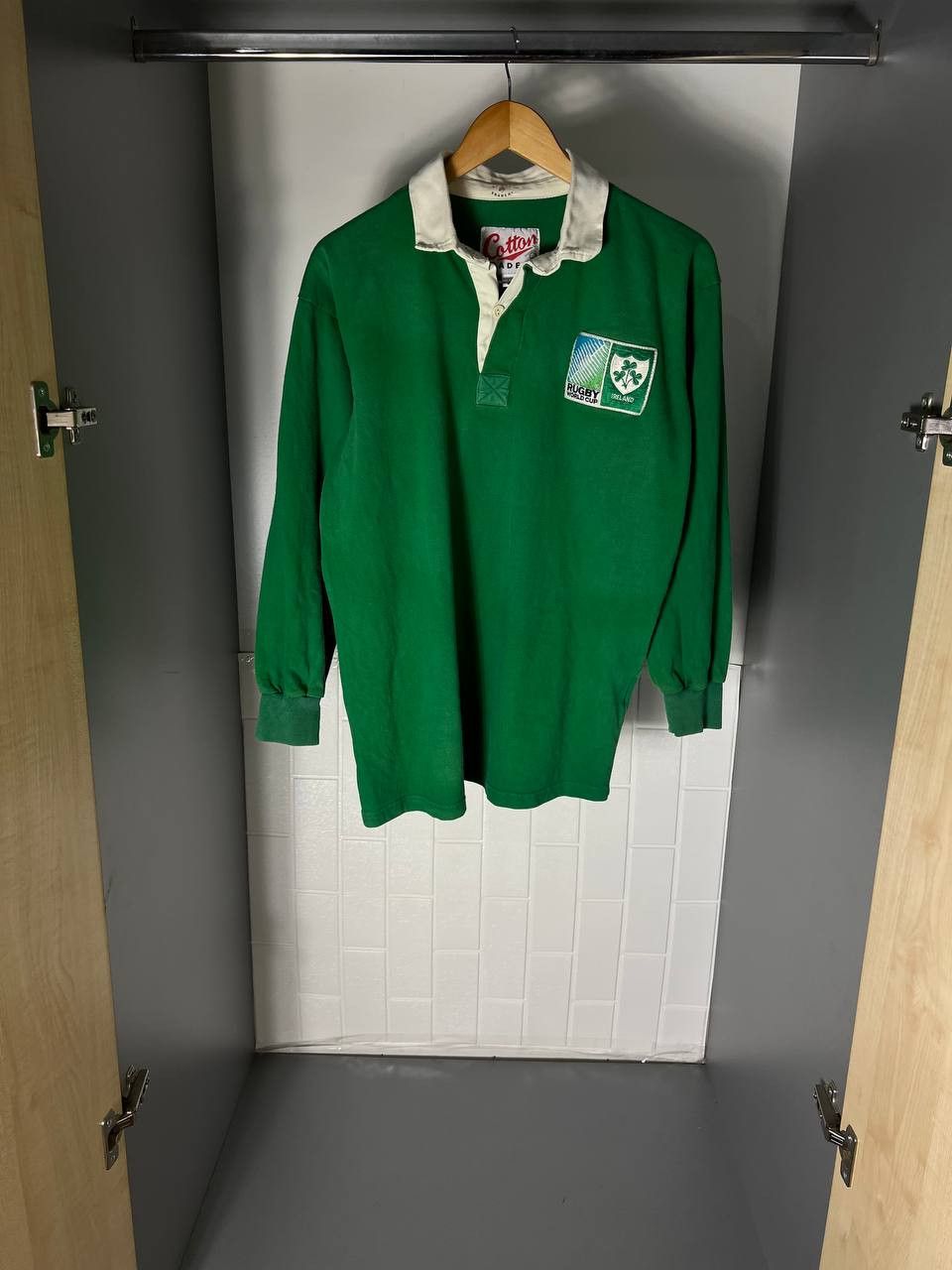 Cotton Traders VINTAGE COTTON TRADERS IRELAND WORLD CUP RUGBY JERSEY RETRO Size US L / EU 52-54 / 3 - 1 Thumbnail