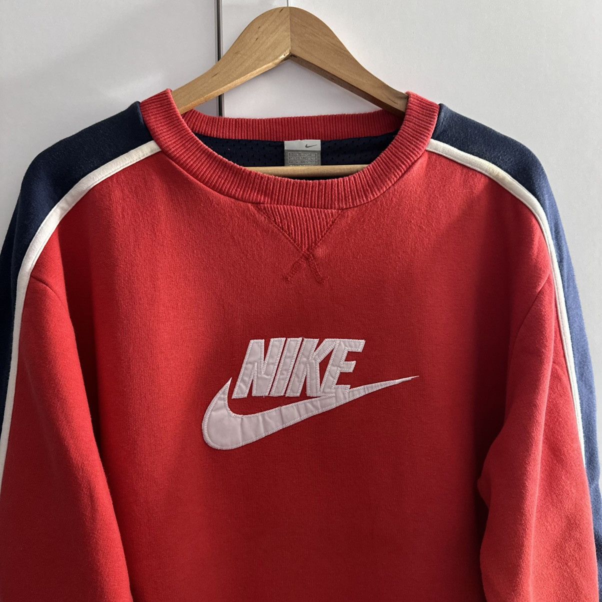 Nike Nike Vintage Big Logo Streetwear Sweatshirt Size US XL / EU 56 / 4 - 2 Thumbnail
