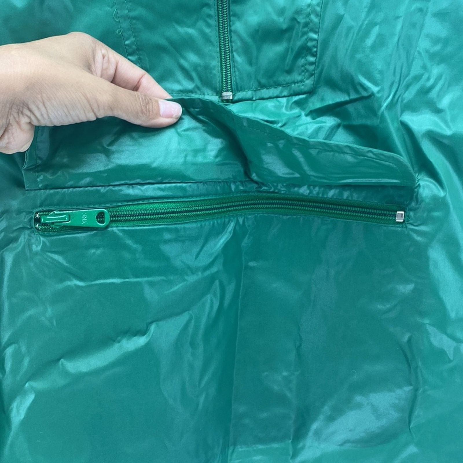 Vintage Vintage 80's Lacoste Windbreaker Pullover Hooded Packable S Size US S / EU 44-46 / 1 - 9 Thumbnail