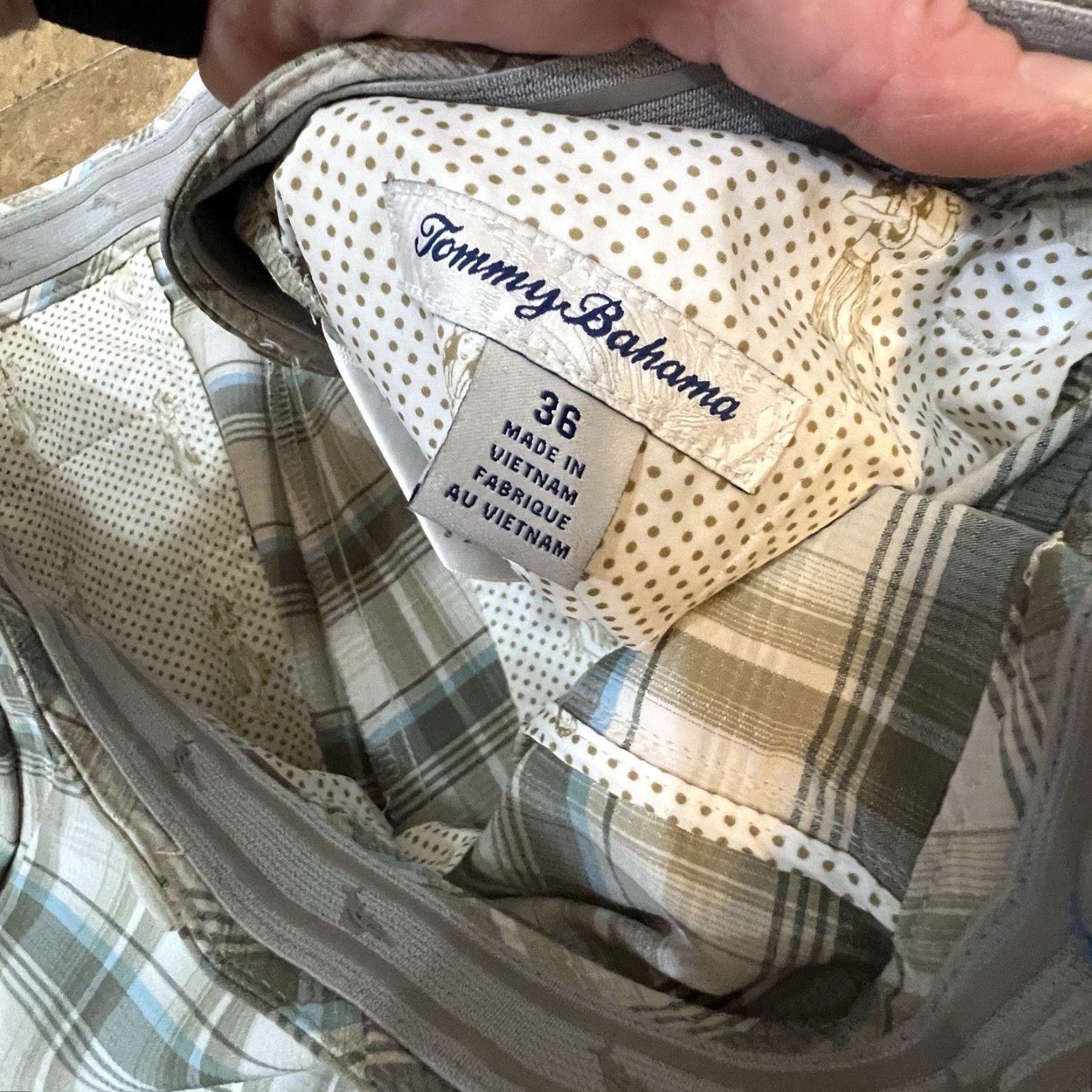 Tommy Bahama Tommy Bahama Shorts Mens 36 Plaid Performance Stretch Golf Casual Summer Beige Nautical Preppy Pocket Zip Flat Front Slas h Inseam 10in Size US 36 / EU 52 - 3 Thumbnail
