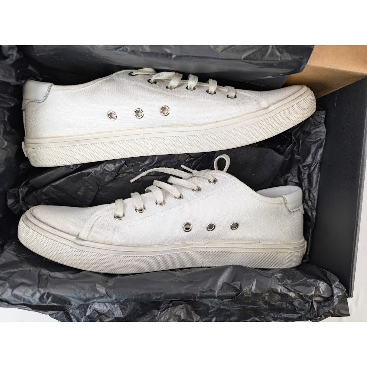 o1rshd1 Malibu Low-Top Sneakers in Blanc Optic