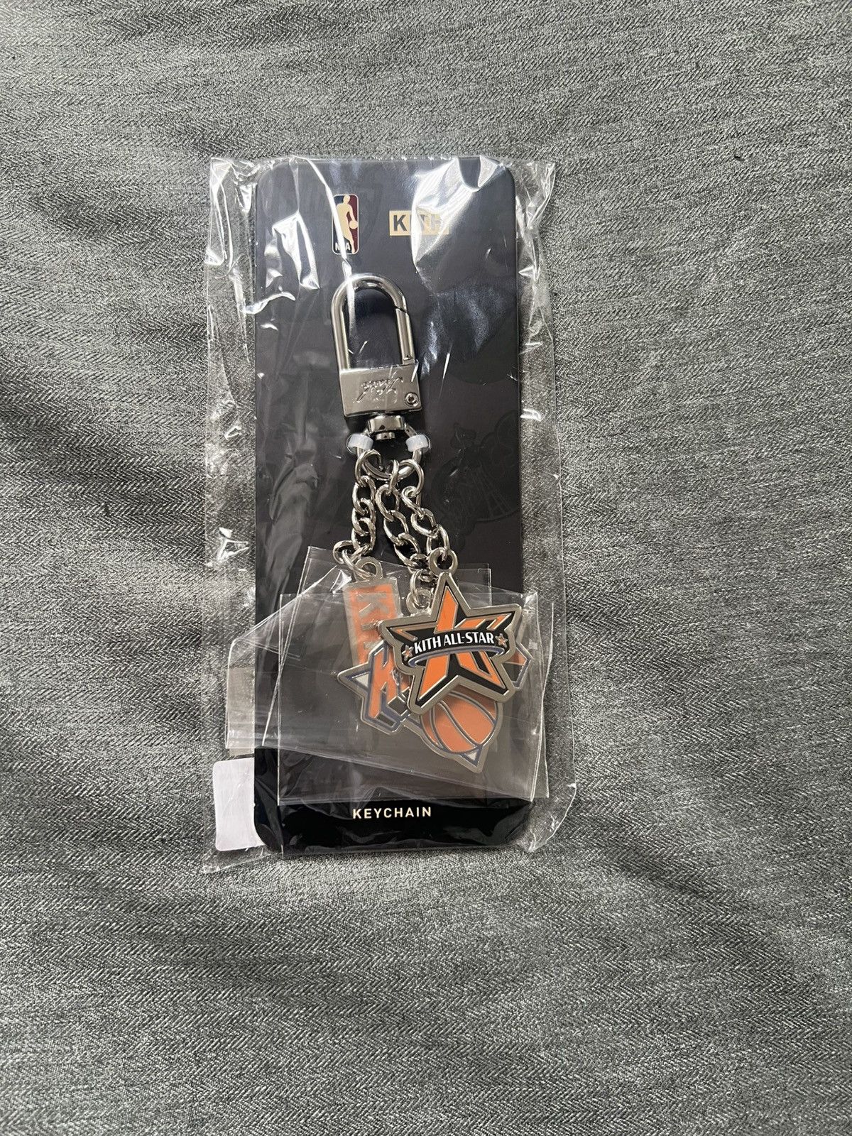 Kith × NBA Kith NBA All Star New York Knicks Keychain | Grailed