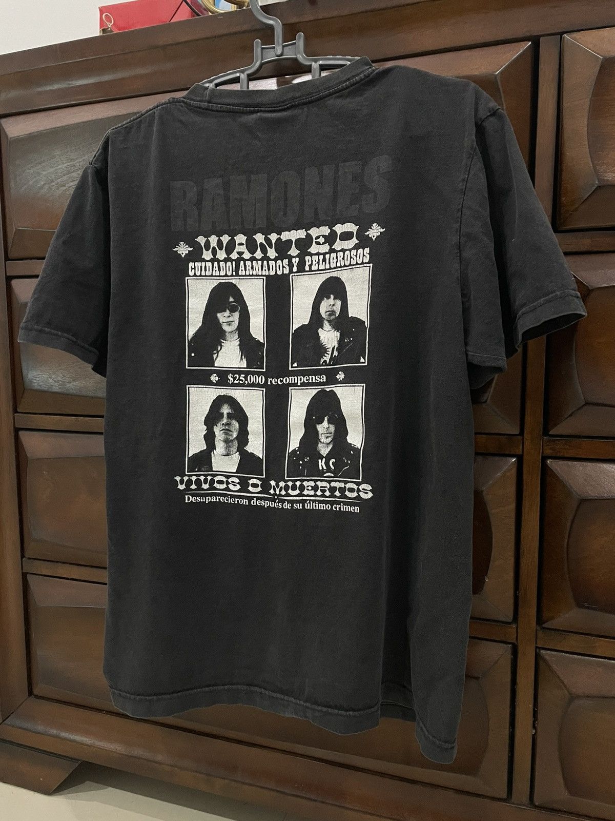 Band Tees Vintage The Ramones Line Up Mirror Print Size US L / EU 52-54 / 3 - 11 Thumbnail
