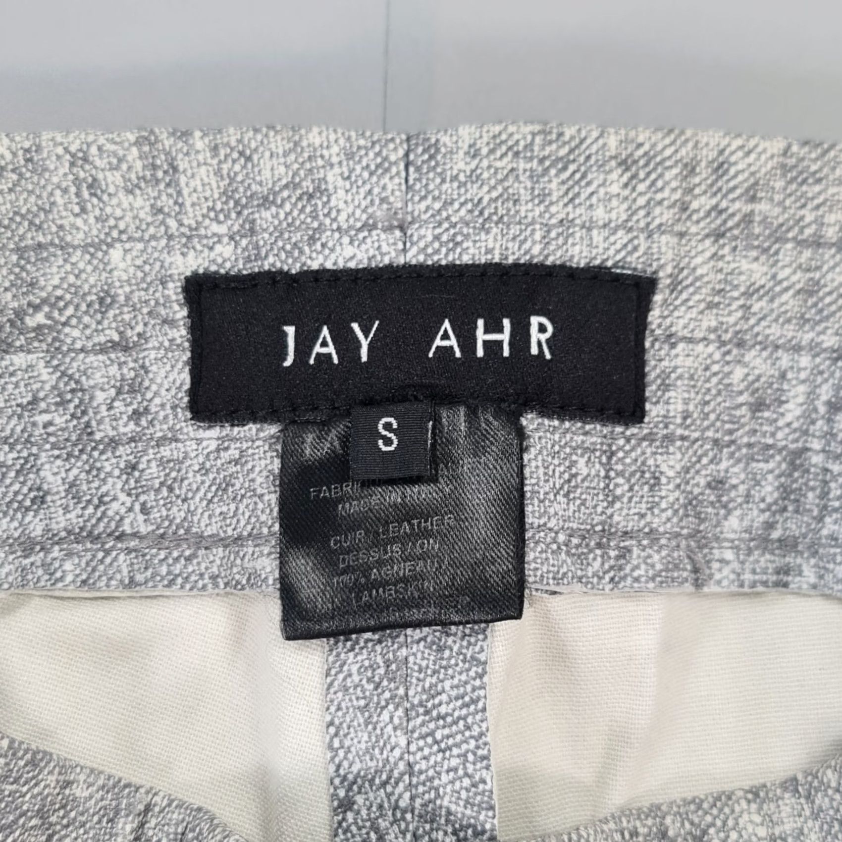 Vintage JAY AHR Womens Trousers Grey Small Leather Pants Low Rise Elastic Waist Tapered Leg Ankle Regular Rise Size 28" / US 6 / IT 42 - 3 Thumbnail