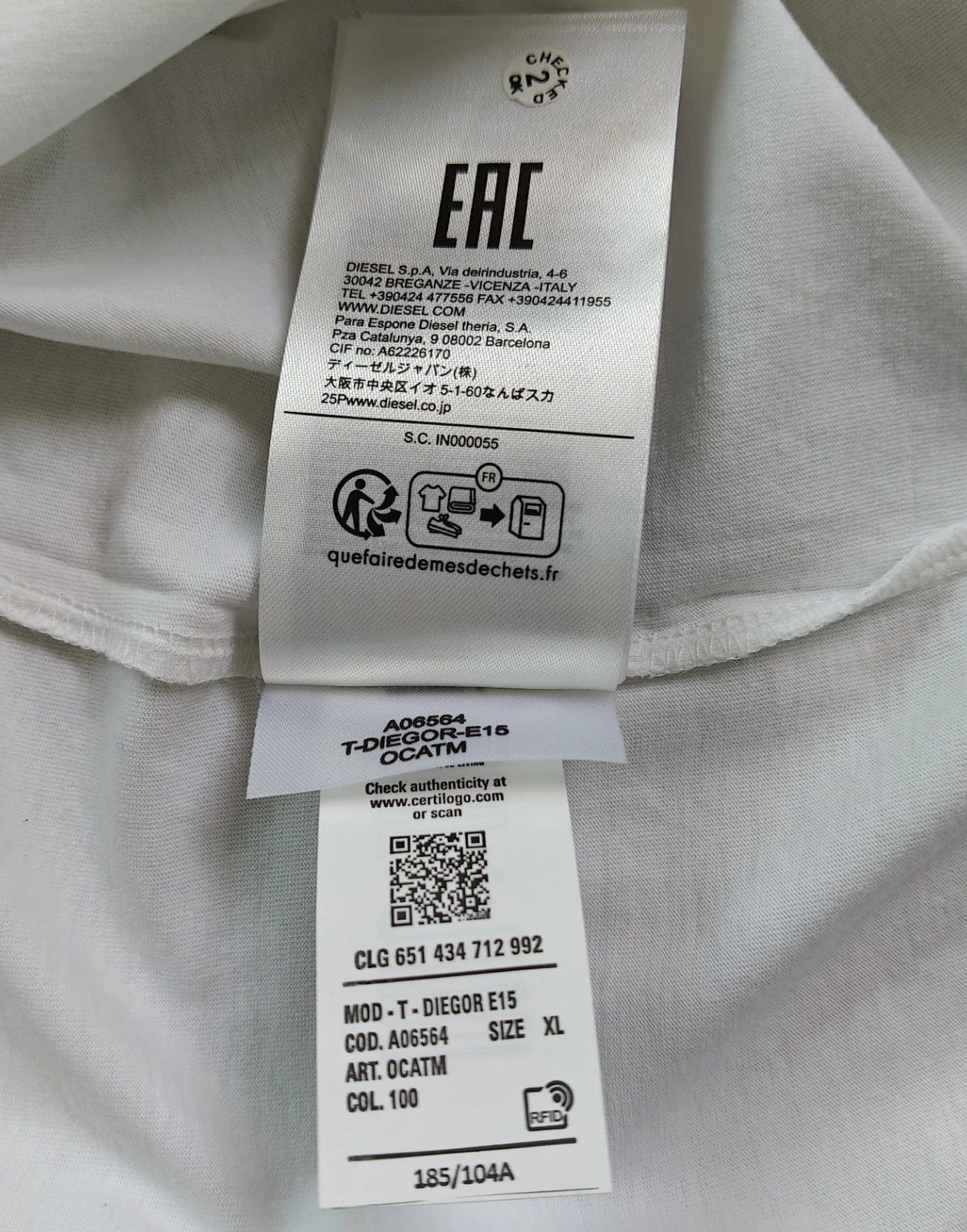 Diesel DIESEL White T-Shirt With Logo Patch FTP 4103 Size US XL / EU 56 / 4 - 8 Thumbnail