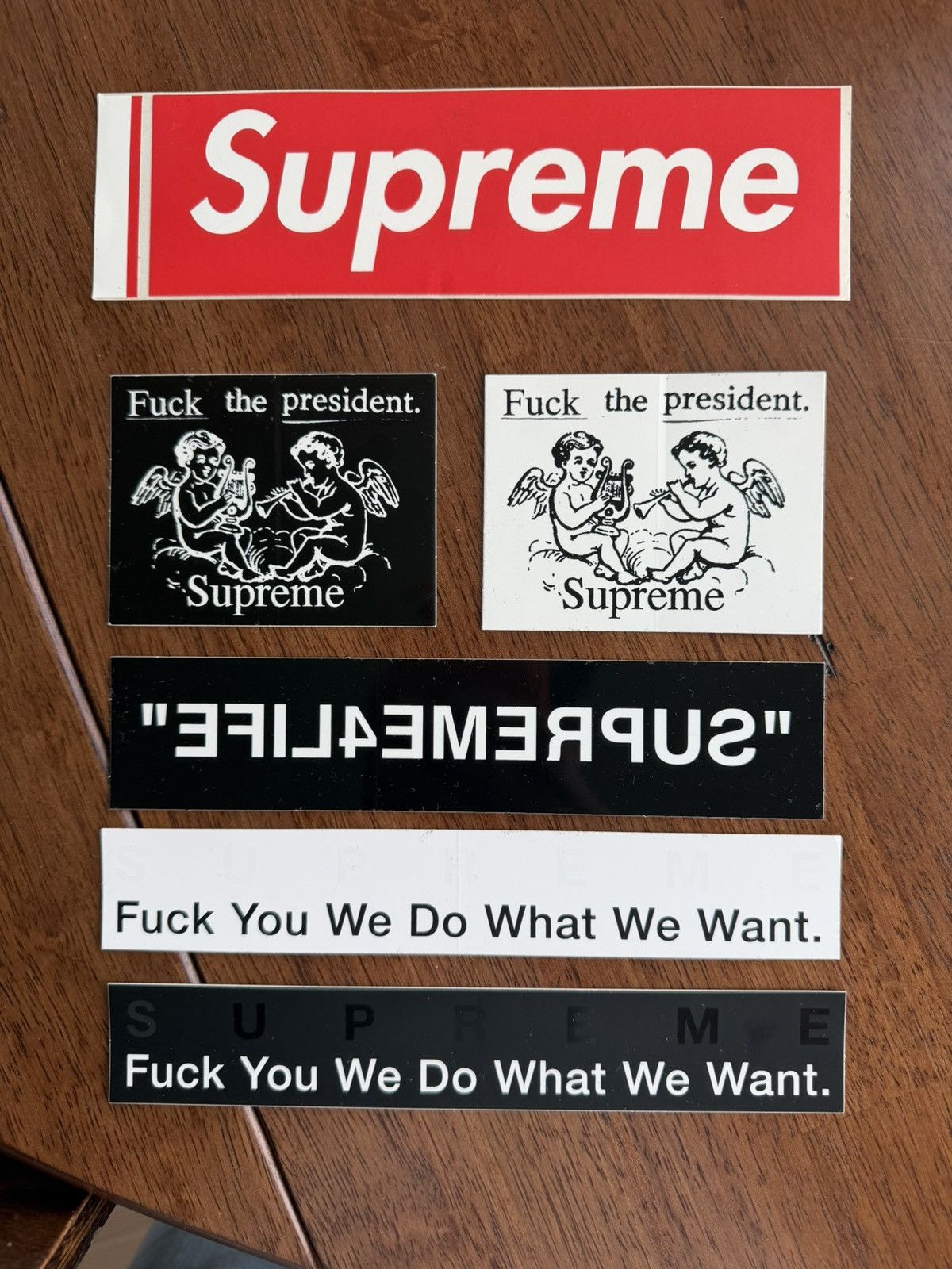 Supreme Supreme Sticker Pack Set FYWDWWW + FTP Size ONE SIZE - 1 Thumbnail