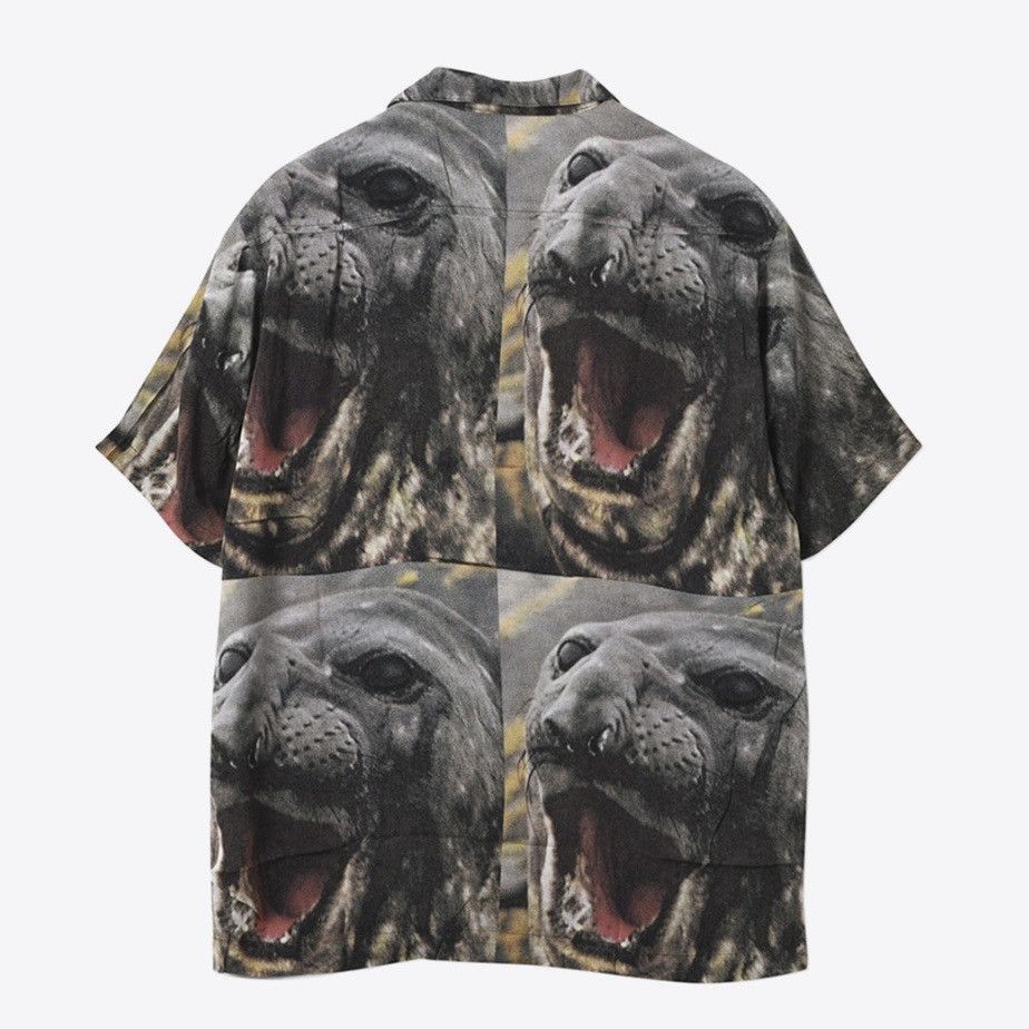 The Trilogy Tapes THE TRILOGY TAPES SEAL PRINT SHORTSLEEVE SHIRT Size US L / EU 52-54 / 3 - 2 Thumbnail