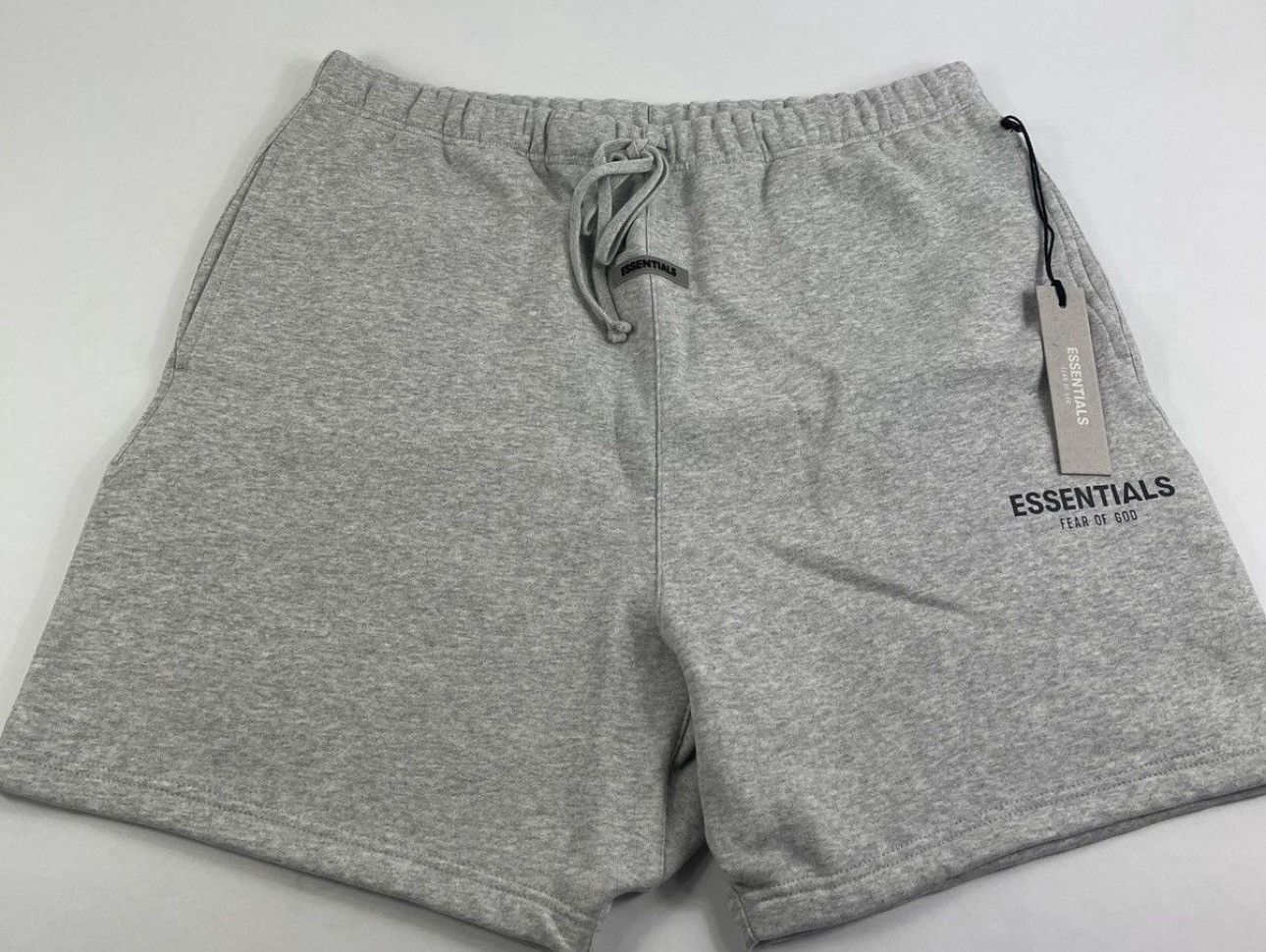 LOGI PRINT SHORTS
