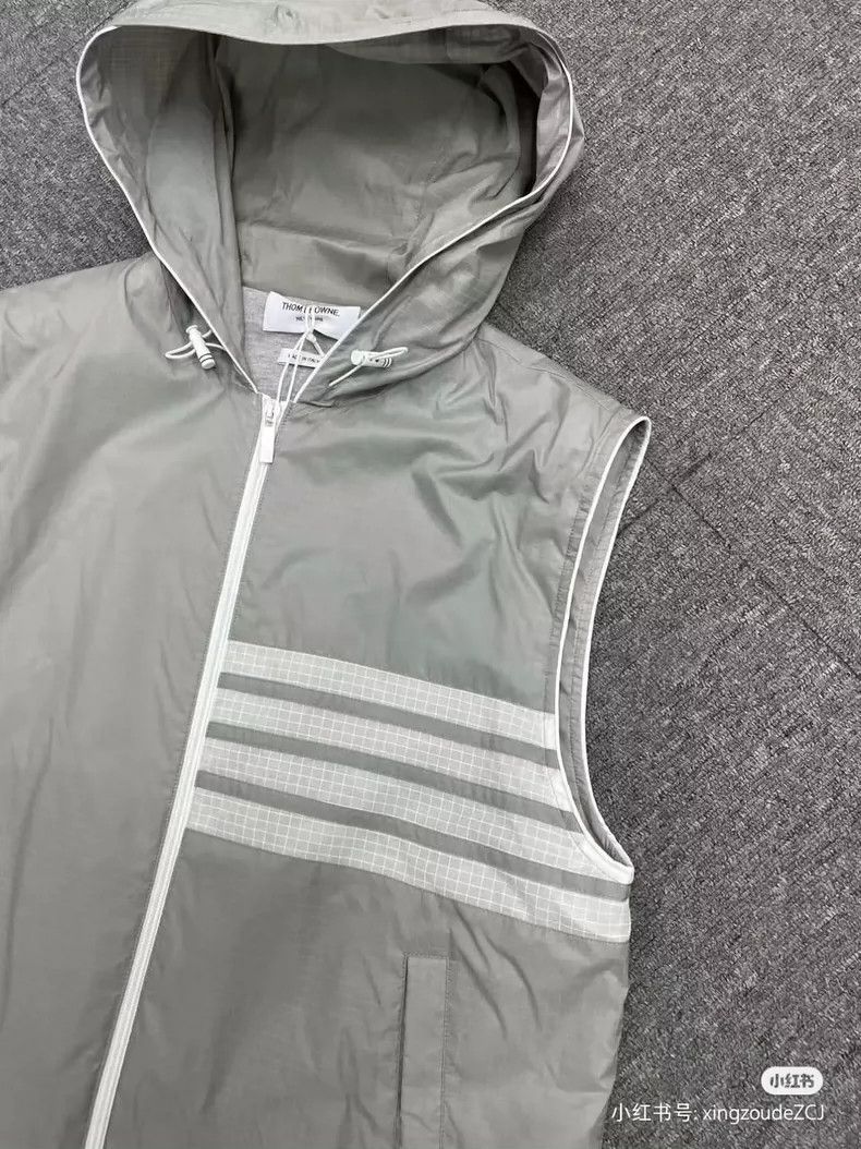 Thom Browne Thom Browne Nylon hooded vest Size US M / EU 48-50 / 2 - 2 Thumbnail
