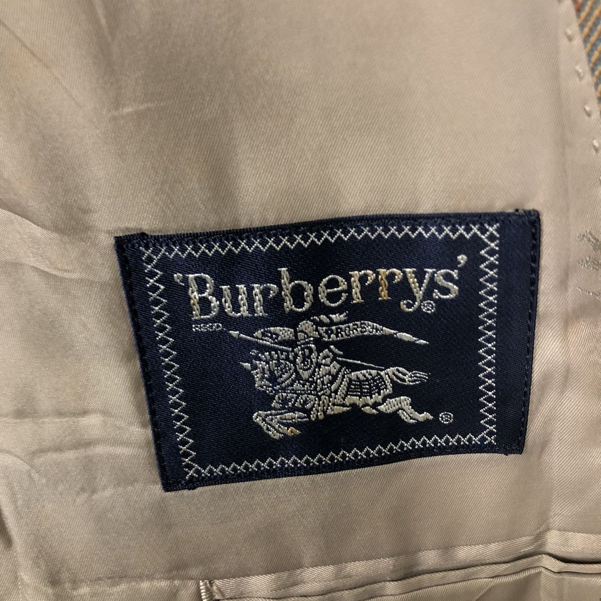 Burberry Vintage Burberrys Double Breasts Jackets Coat Tartan Design Size US M / EU 48-50 / 2 - 17 Thumbnail