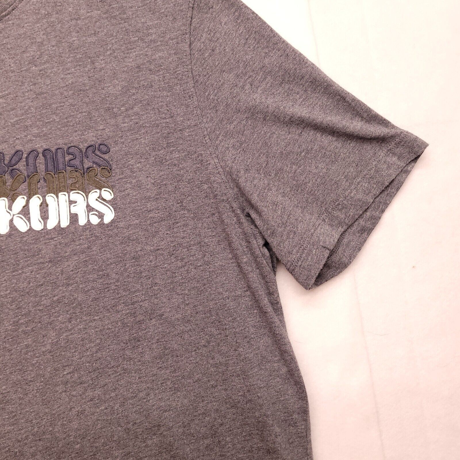 Michael Kors Michael Kors Casual Pullover Graphic T Shirt Men Size L Gray Size US L / EU 52-54 / 3 - 6 Thumbnail