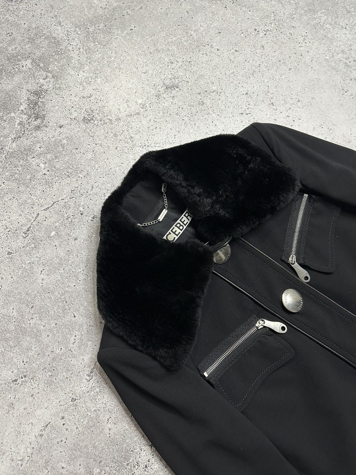 Iceberg Rare Y2K Iceberg By Gilmar Wool Jacket With A Fur Collar Size S / US 4 / IT 40 - 4 Thumbnail