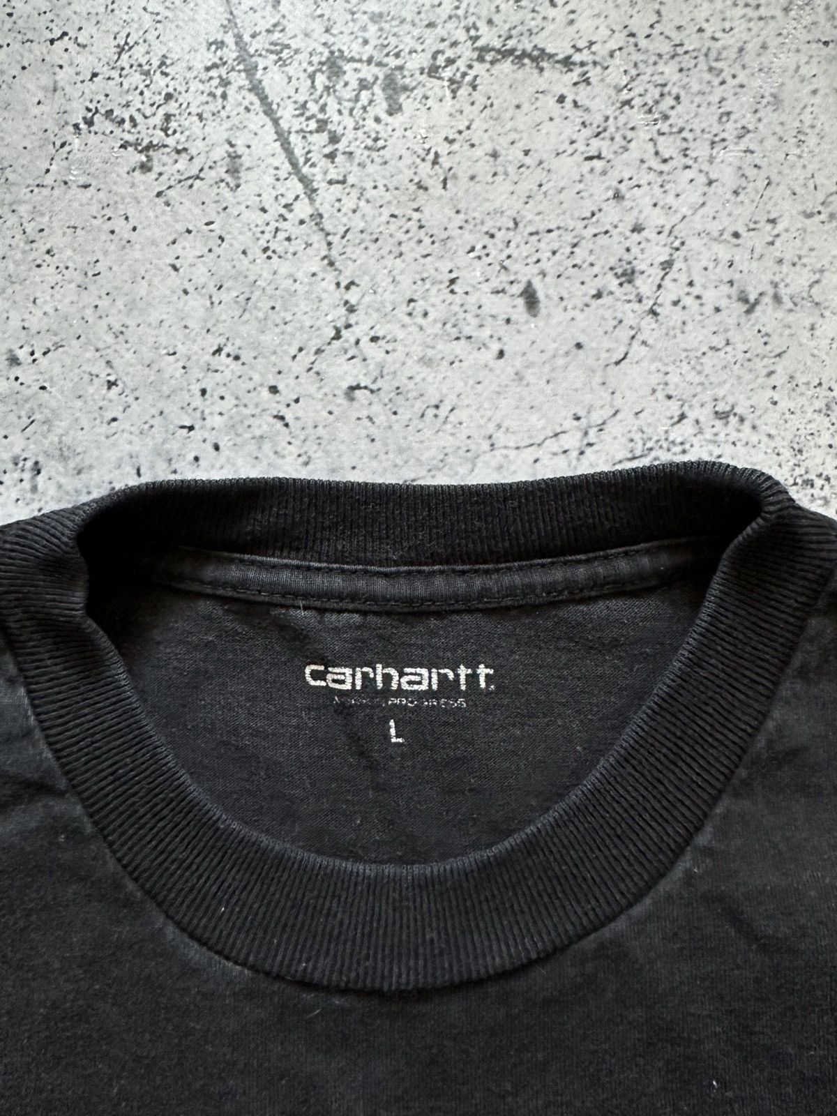Carhartt × Vintage Carhartt Big Logo T-shirt Black Tee Size L Y2K USA Size US L / EU 52-54 / 3 - 3 Thumbnail