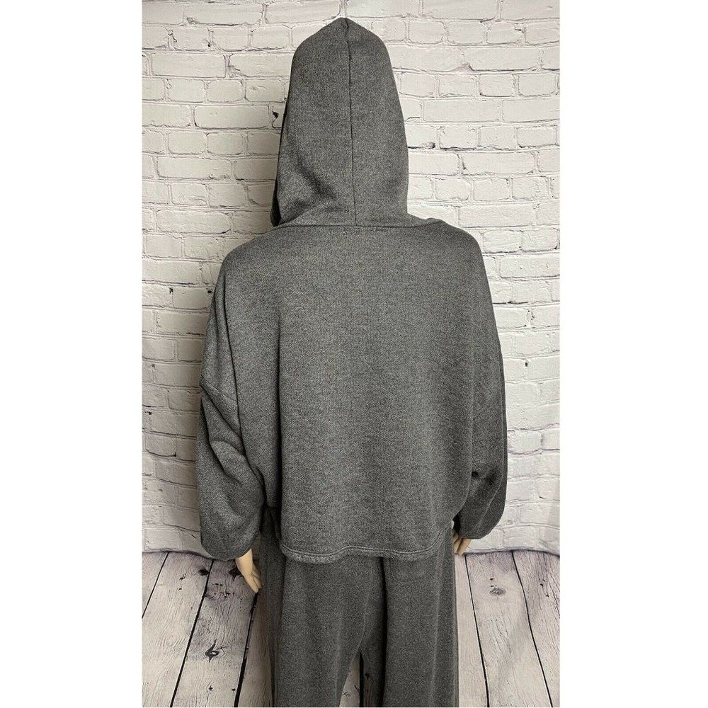 Free People NWT New $68 Free People Movement Hoodie Grey Size L Size L / US 10 / IT 46 - 4 Thumbnail