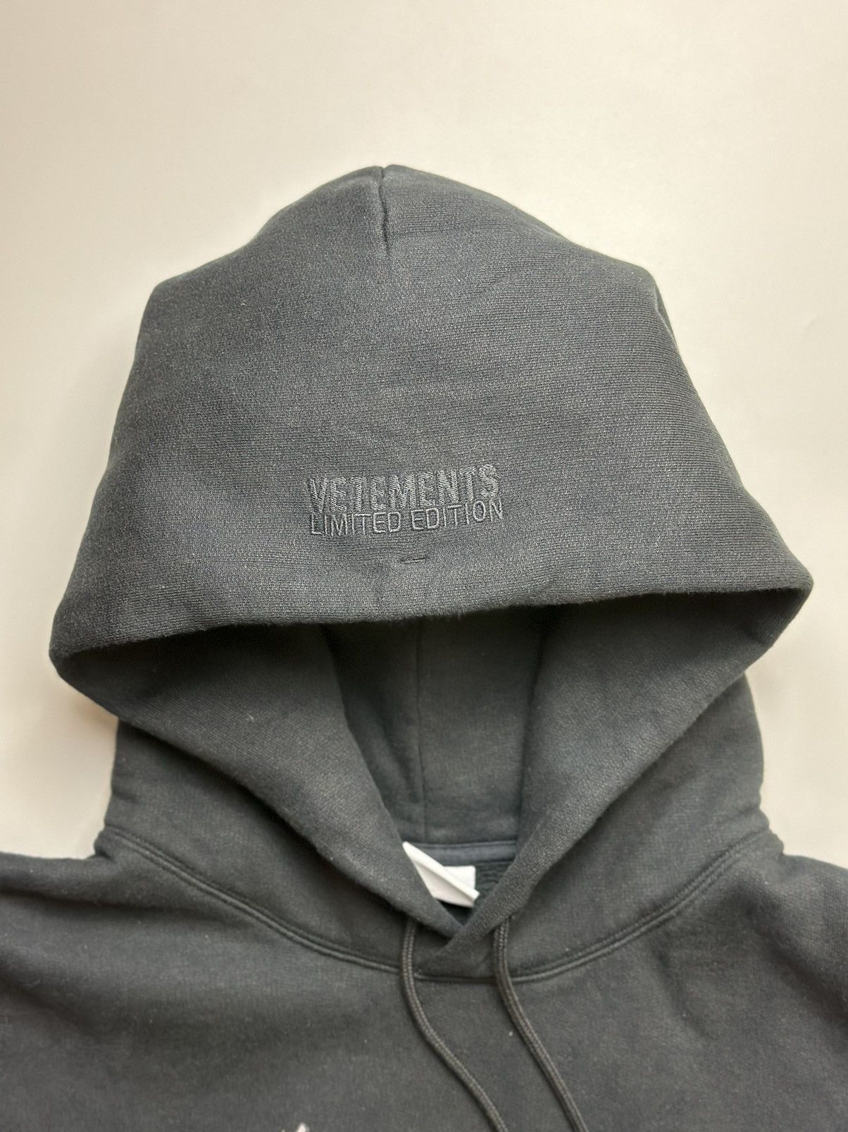 Vetements Vetements Hoodie Size US M / EU 48-50 / 2 - 2 Thumbnail