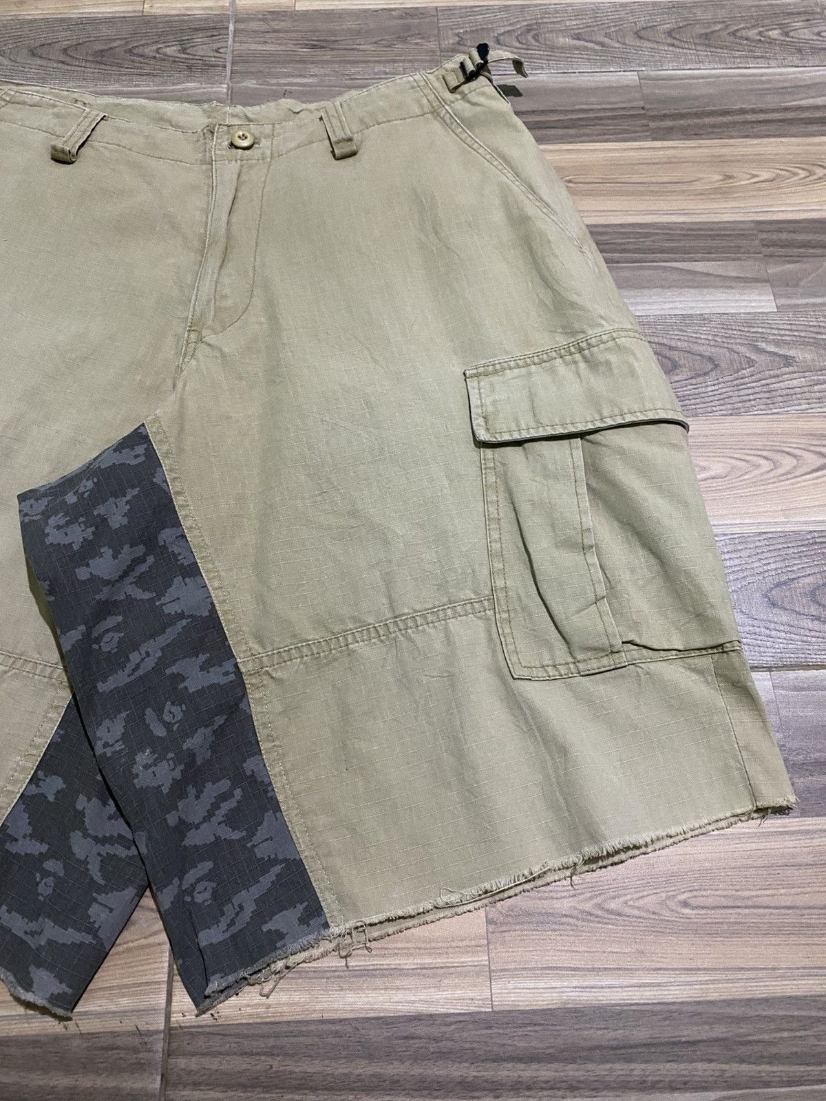 Neighborhood × Wtaps WTAPS NEIGHBORHOOD SHORTS JUNGLE CHOPPED Size US 33 - 2 Thumbnail