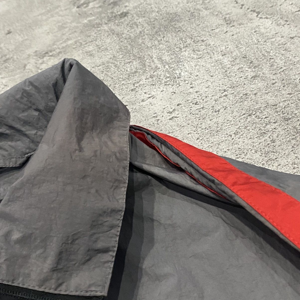 Balenciaga Balenciaga Logo Gray Windbreaker Size US XL / EU 56 / 4 - 9 Thumbnail