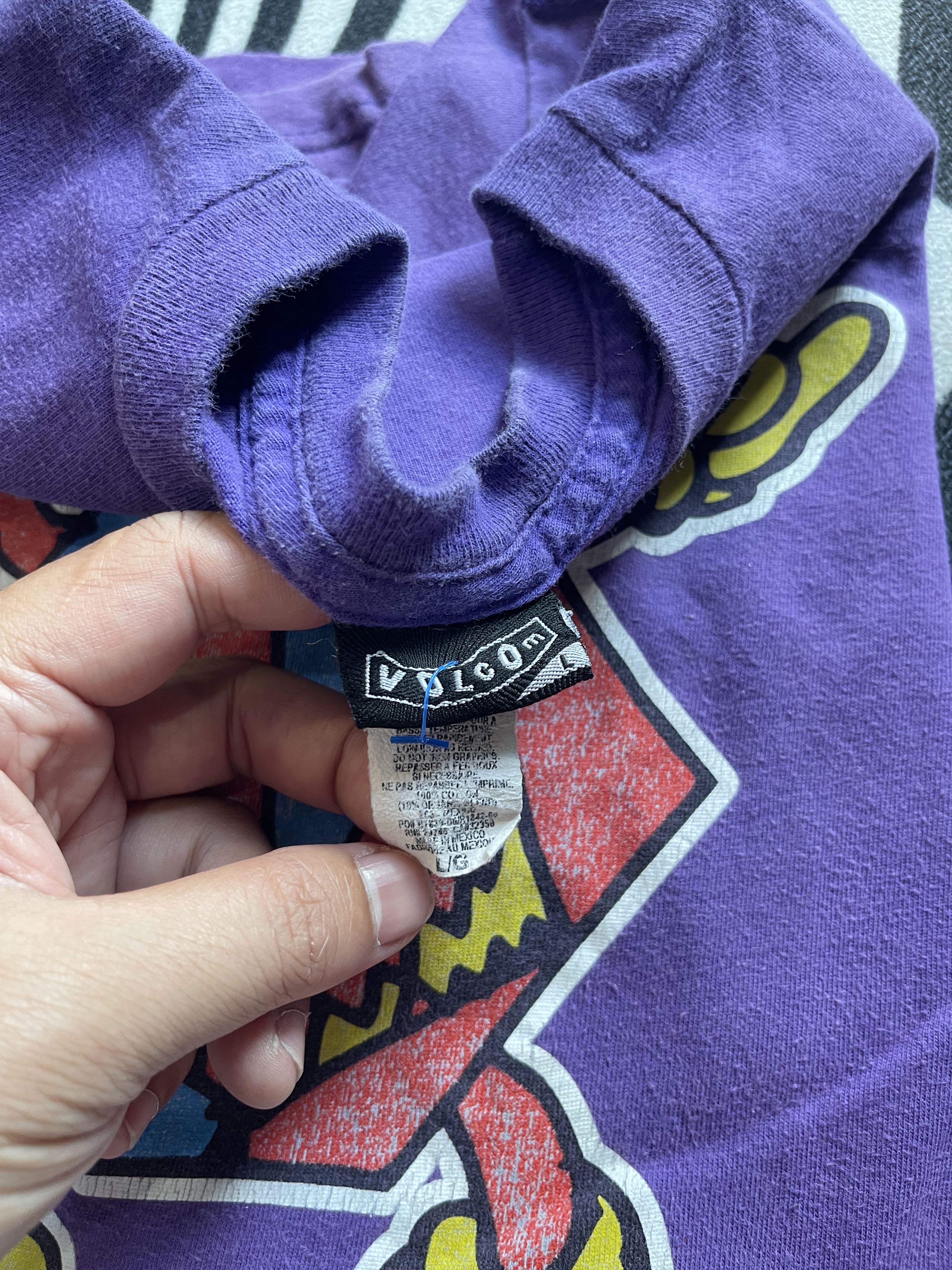 Volcom Vintage Volcom Stone Diamond Monster Graphic Tee Purple L Size US M / EU 48-50 / 2 - 2 Thumbnail