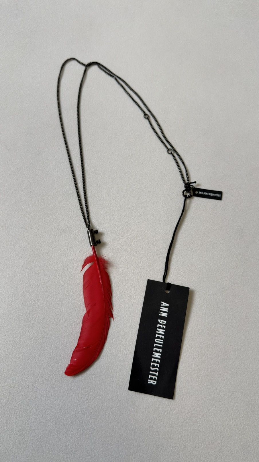 Ann Demeulemeester Late 2000s ‘Red Feather’ Chain Necklace Size ONE SIZE - 3 Thumbnail