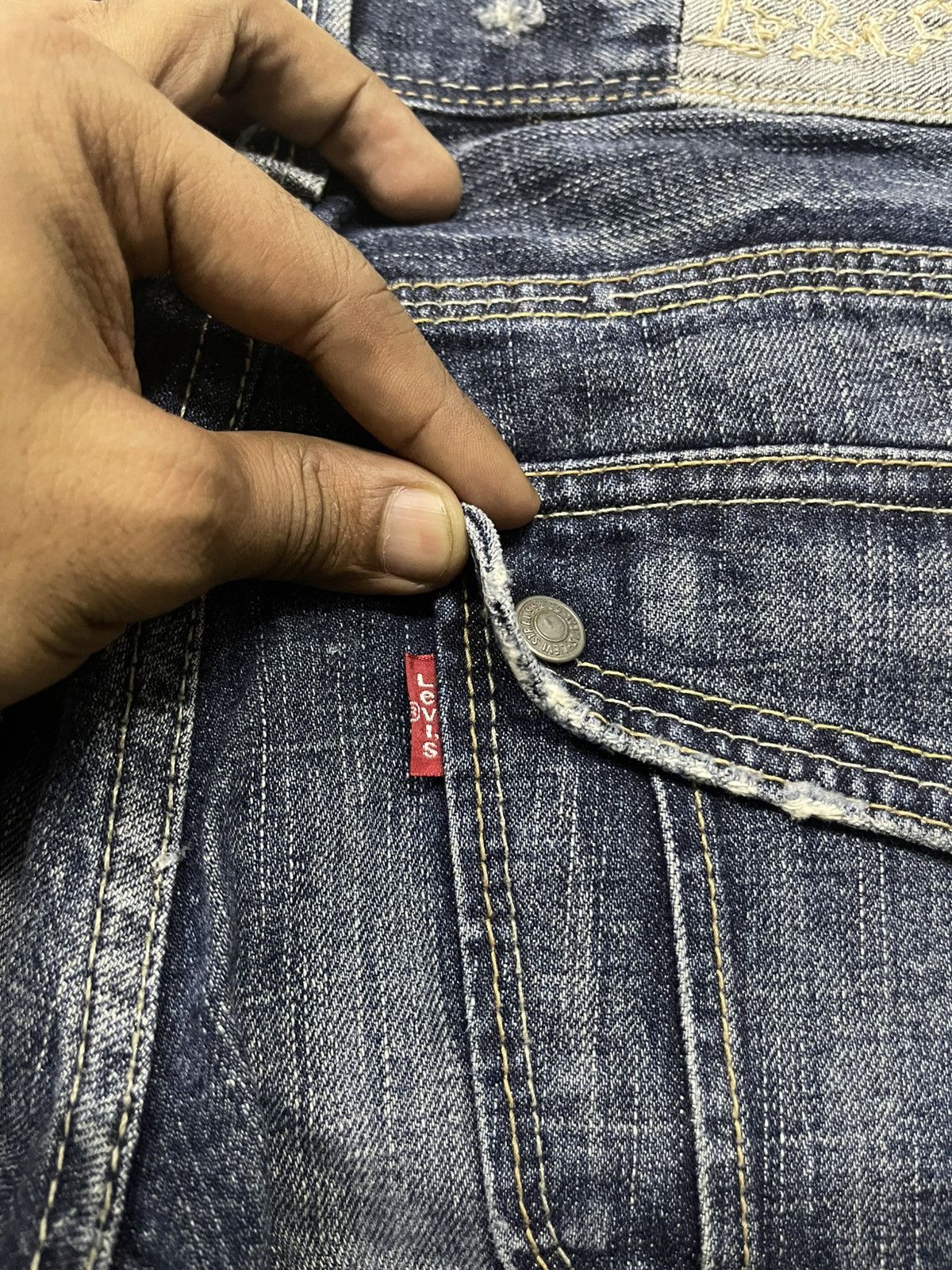 Levi's 2000s LEVIS WASHABLE FLARE JEANS Size 29" - 22 Thumbnail