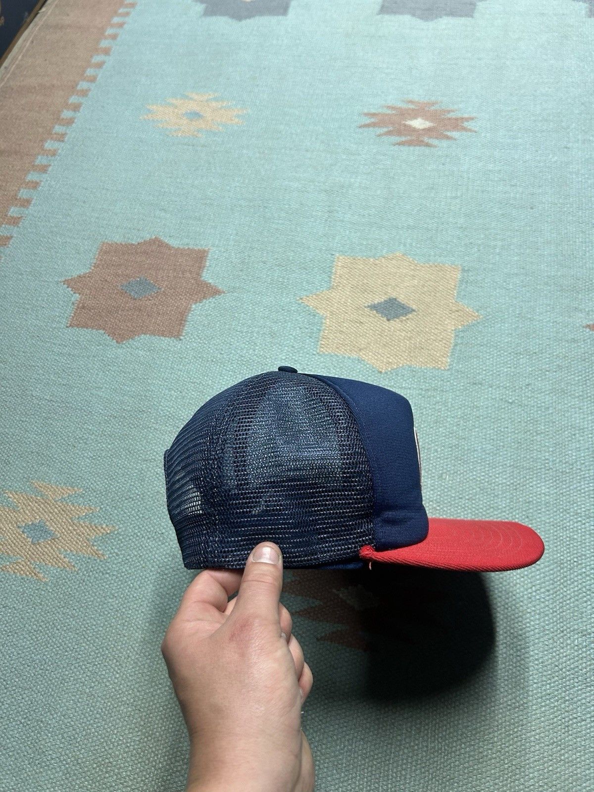 Vintage Vintage 80s trucker hat Cleveland Indians plain logo MLB Size ONE SIZE - 7 Thumbnail