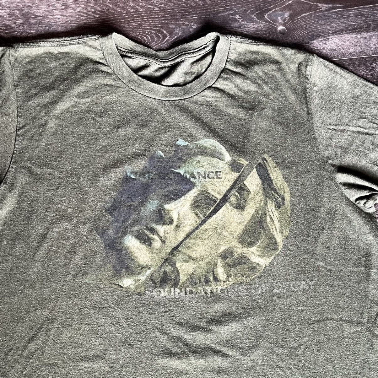Band Tees My Chemical Romance The Foundations of Decay Band T Shirt Size US M / EU 48-50 / 2 - 3 Thumbnail