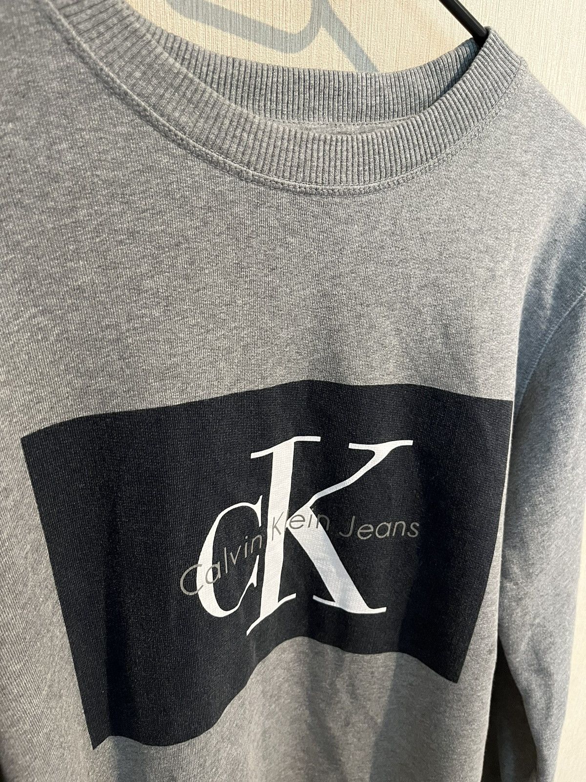 Calvin Klein CK long sleeve Size US M / EU 48-50 / 2 - 2 Thumbnail