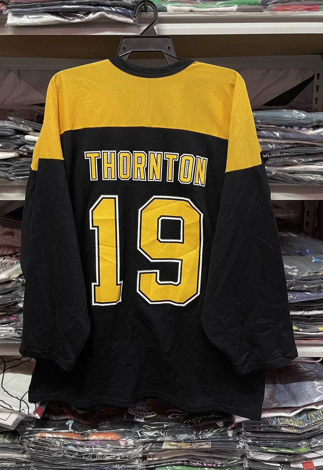 Vintage Vintage CCM Maska Boston Bruins Joe Thorton🔥🔥🔥 Size US XXL / EU 58 / 5 - 4 Thumbnail