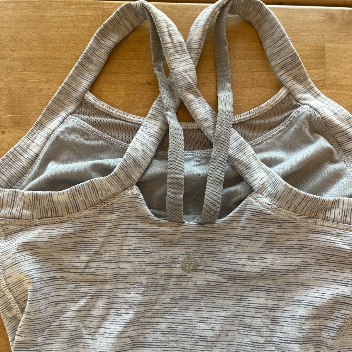 Lululemon Lululemon grey tank top Size S / US 4 / IT 40 - 3 Thumbnail