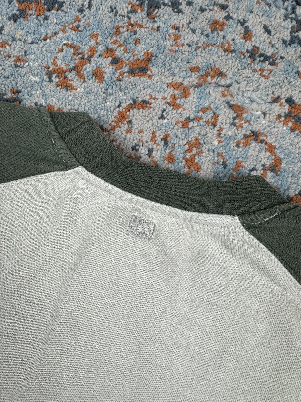 Adidas Vintage 90s Adidas boxy baggy earth tones sweatshirt kanye Size US M / EU 48-50 / 2 - 5 Thumbnail